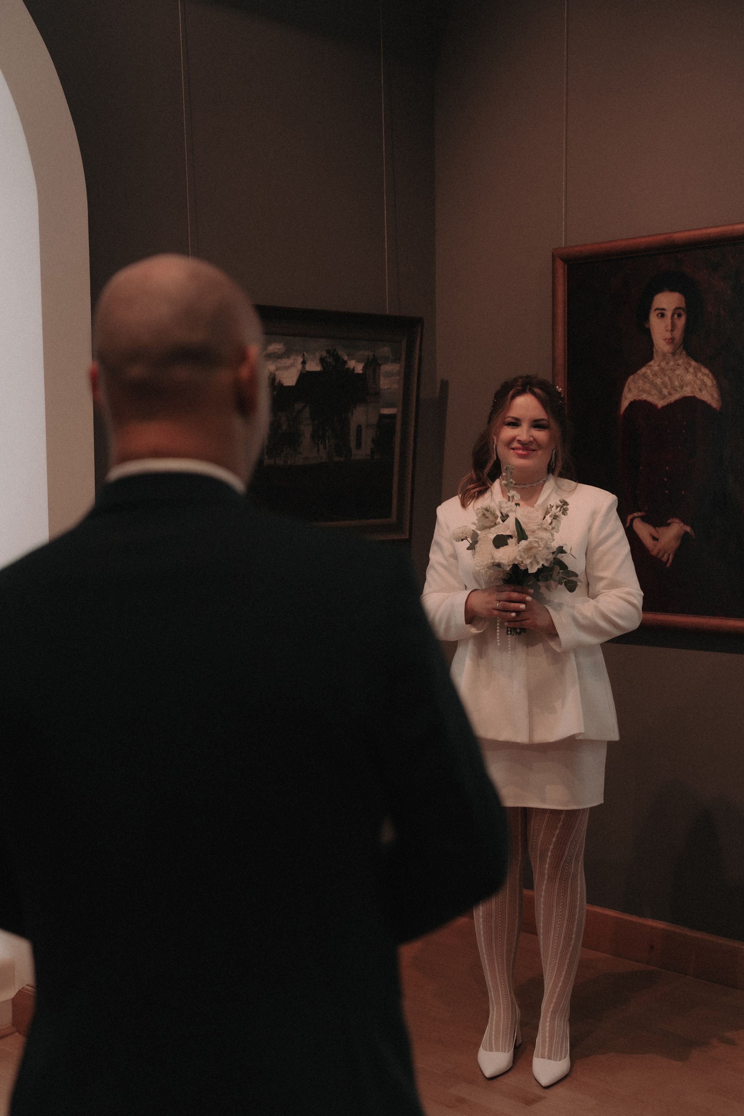 Свадебная фотосессия в музее. Ваш семейный фотограф в Минске — Вика Трегубова