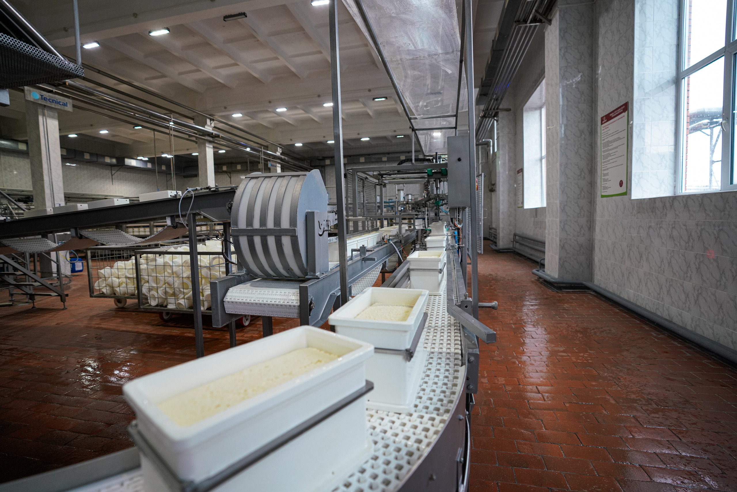 Завод «Азбука Сыра» г. Мамадыш. Фотограф Казань