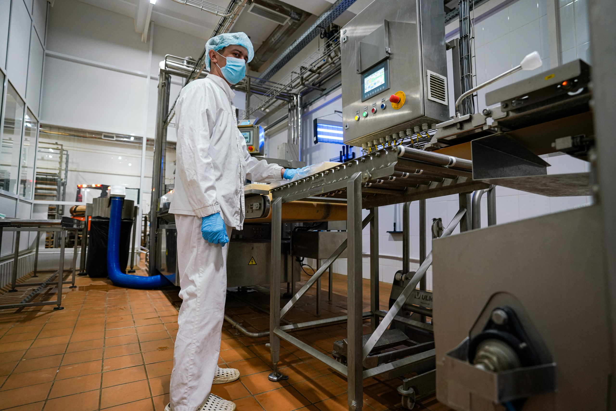 Завод «Азбука Сыра» г. Мамадыш. Фотограф Казань