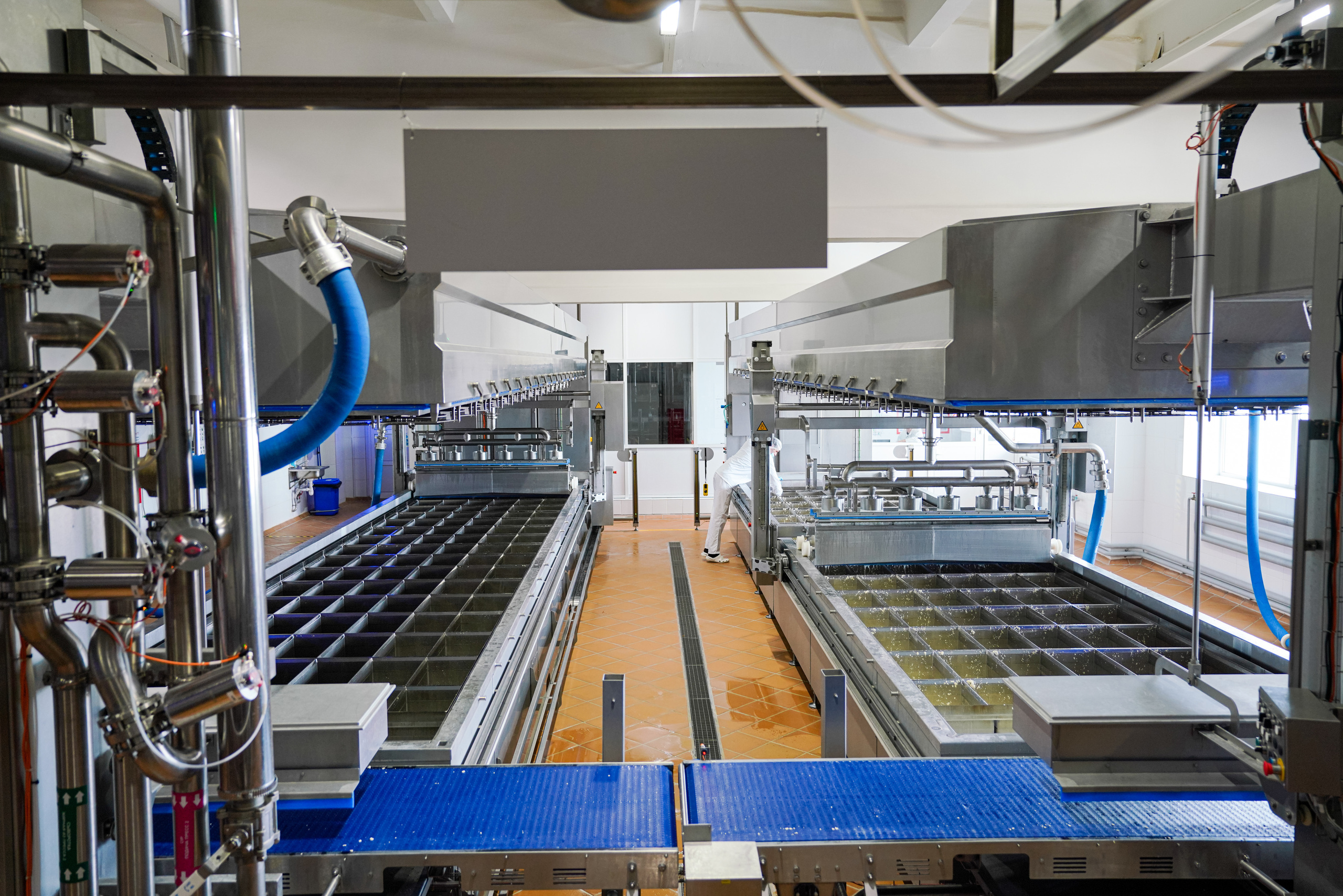 Завод «Азбука Сыра» г. Мамадыш. Фотограф Казань