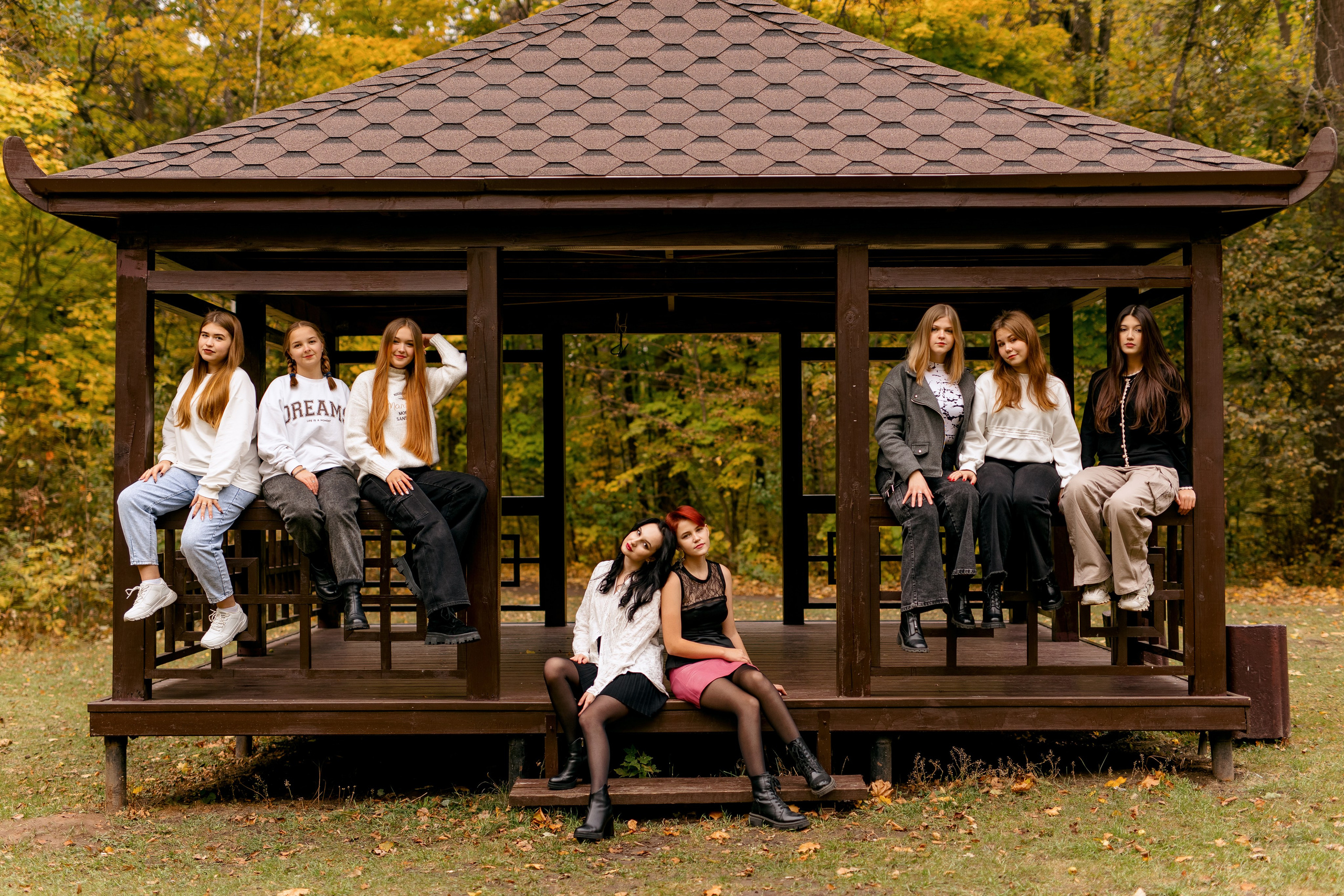 11 класс осенью в роще. Свадебный и семейный фотограф в Туле и области Маша Костина