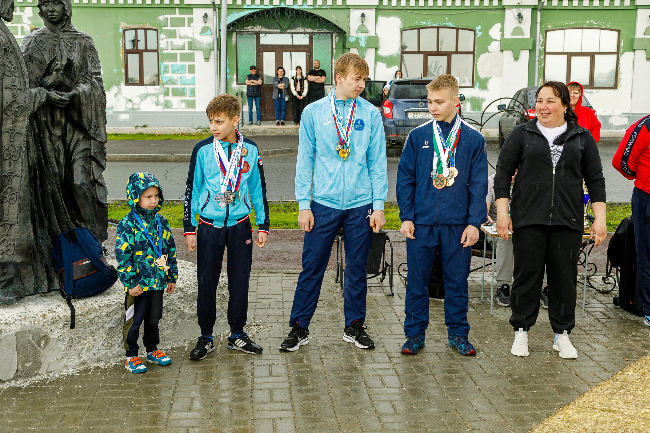 «СпортЛето» и «Зарядка с чемпионом» — семья Сармачевых 😋. Фотограф Андрей Гузеев