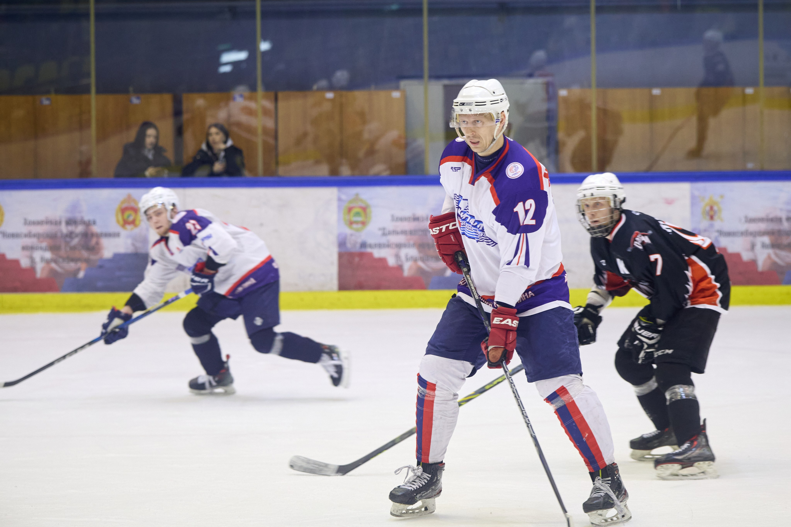 Хоккей. Кубок памяти Никиты Фаткулина. Финал. Фотограф в Новосибирске Алена Скокова