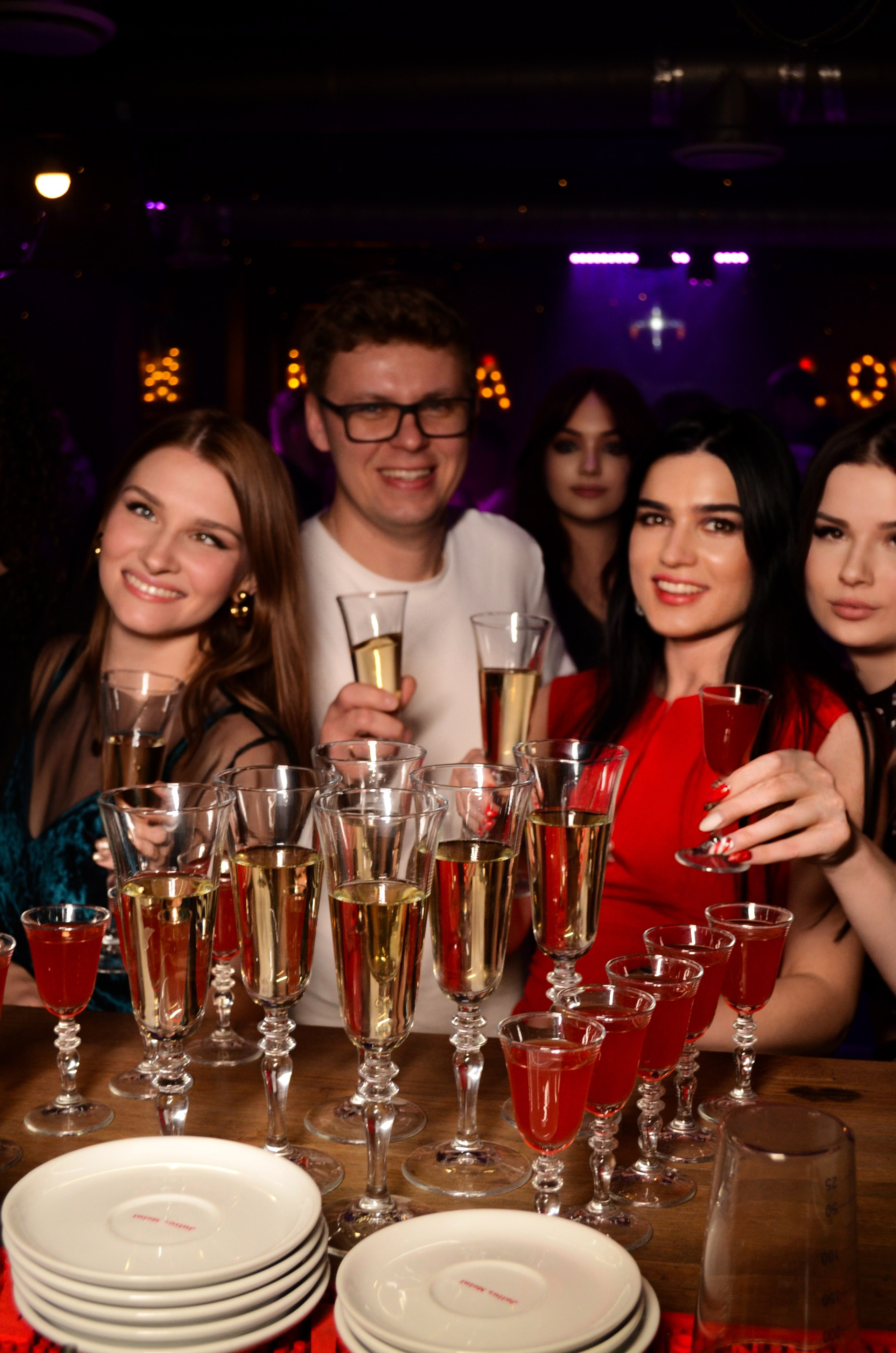 20.12.25 New Year Party. Мята Спортивная — Кальянная, караоке, бар в Минске