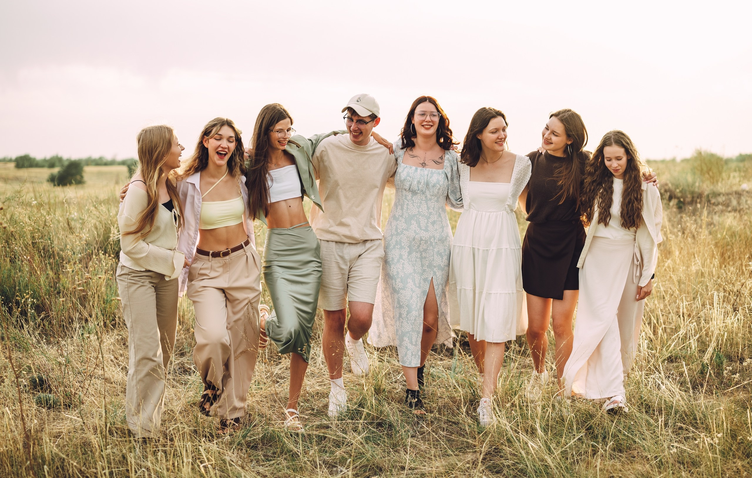 Групповая съемка. ФОТОГРАФ ВОЛГОГРАД ПОЛИНА ЗОЛОТЫХ