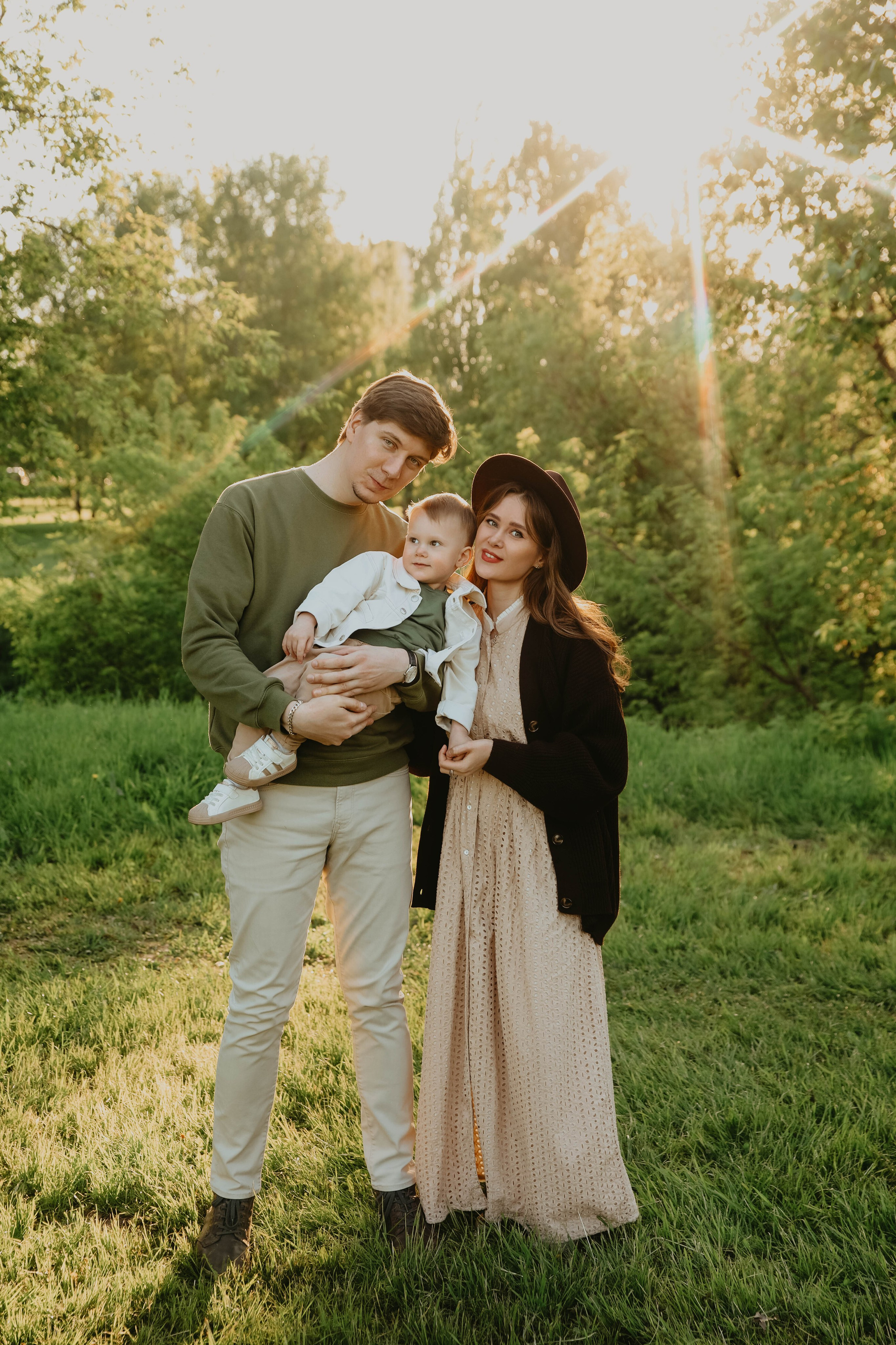 Семейная фотосессия с детьми в парке Коломенское. Свадебный и семейный фотограф в Москве