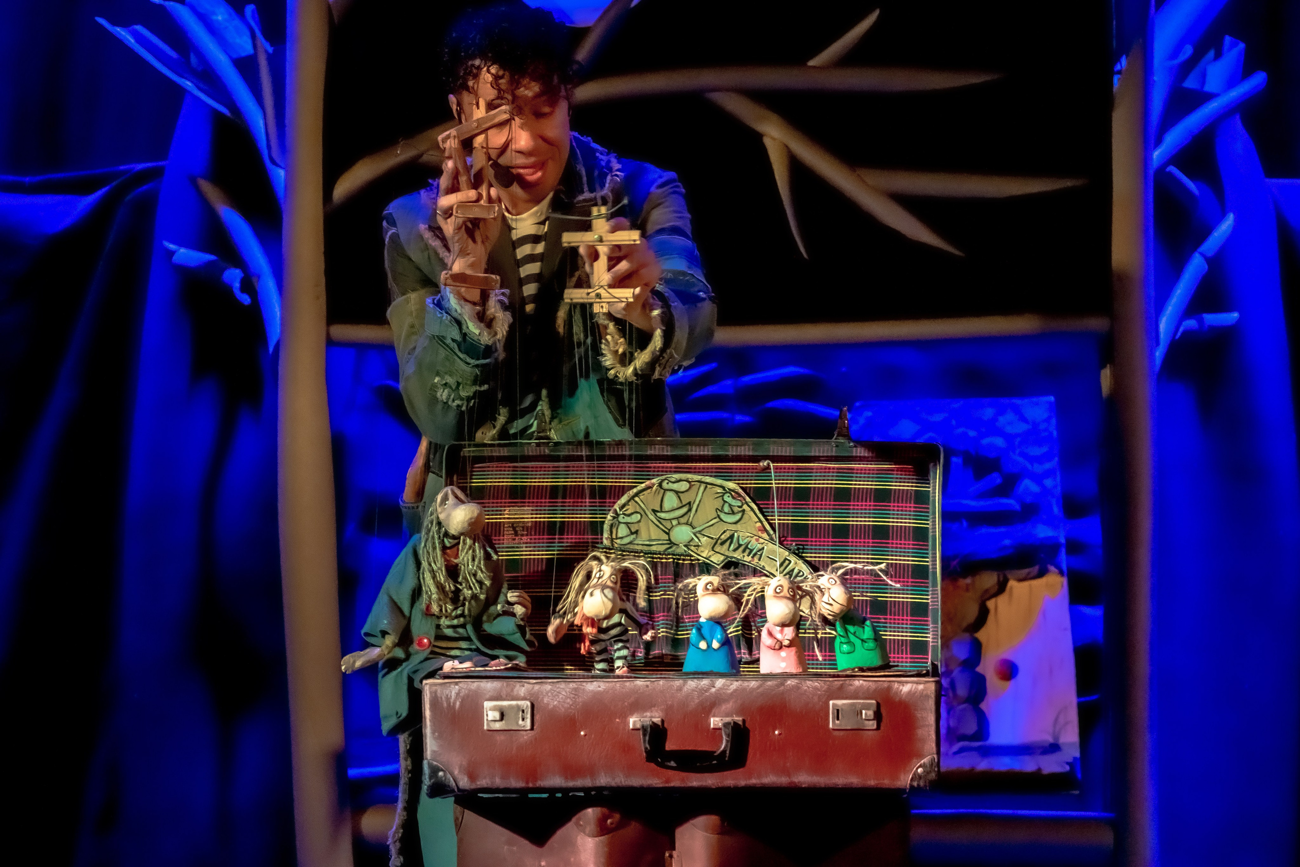 Мумитроли и большое наводнение спектакль театра Саквояж. Фотограф в Сочи Юрий Шептаев