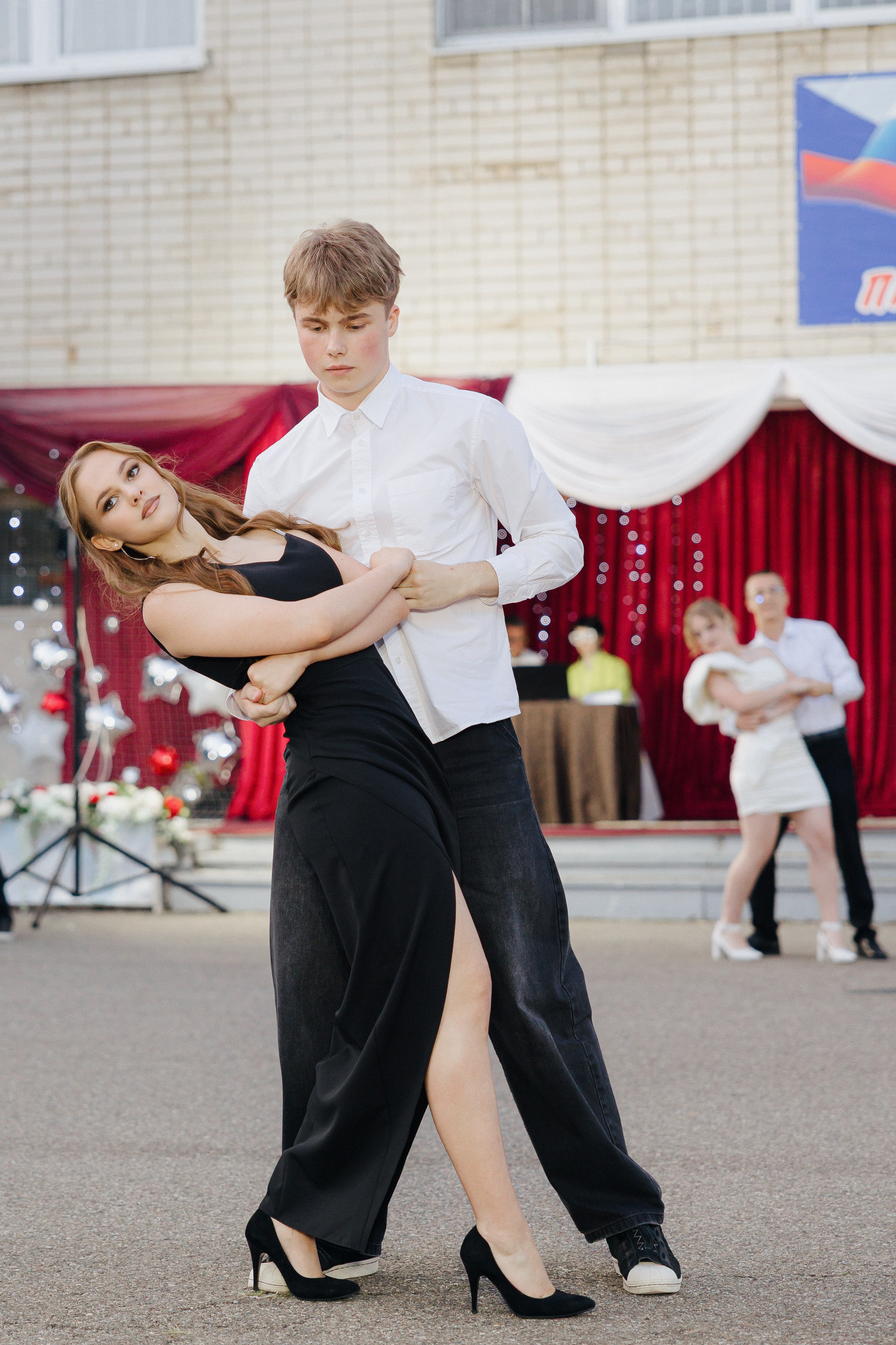 Вручение аттестатов. Свадебный фотограф Роман Еремеев