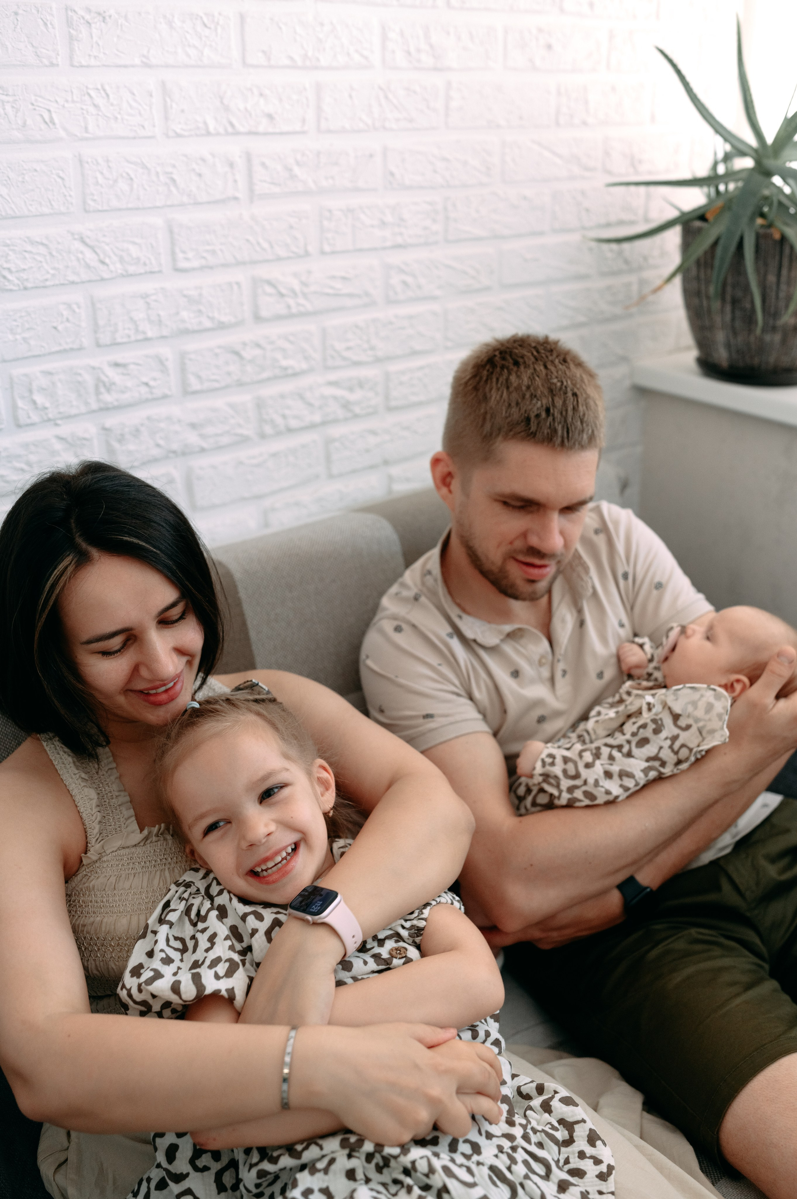 Даша, Дима, Маруся и Мира. Дарья Самара Фотограф семьи, любви и детства