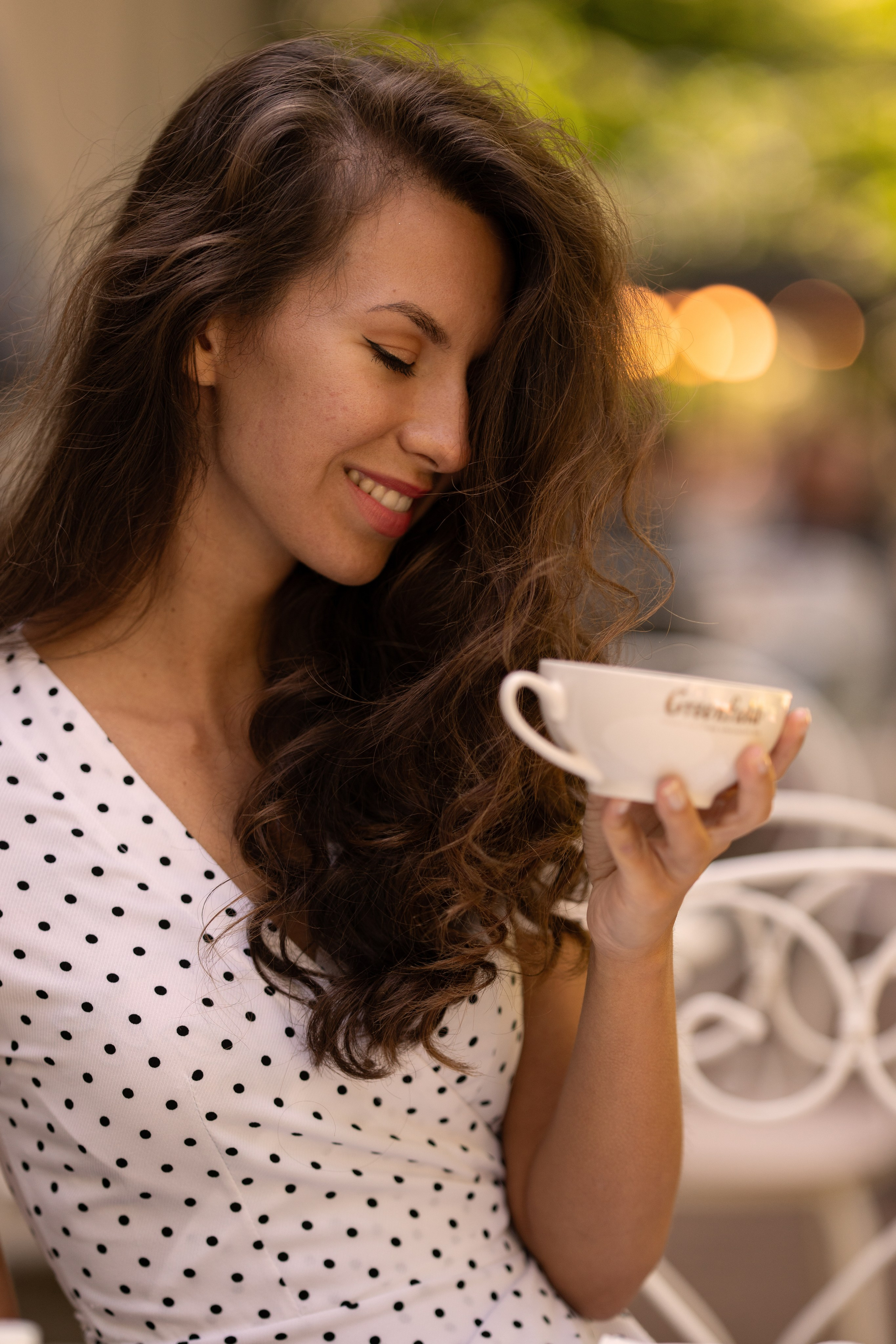 Виолетта в Летнем саду. Семейный и портретный фотограф в Санкт-Петербурге Татьяна Гримоть