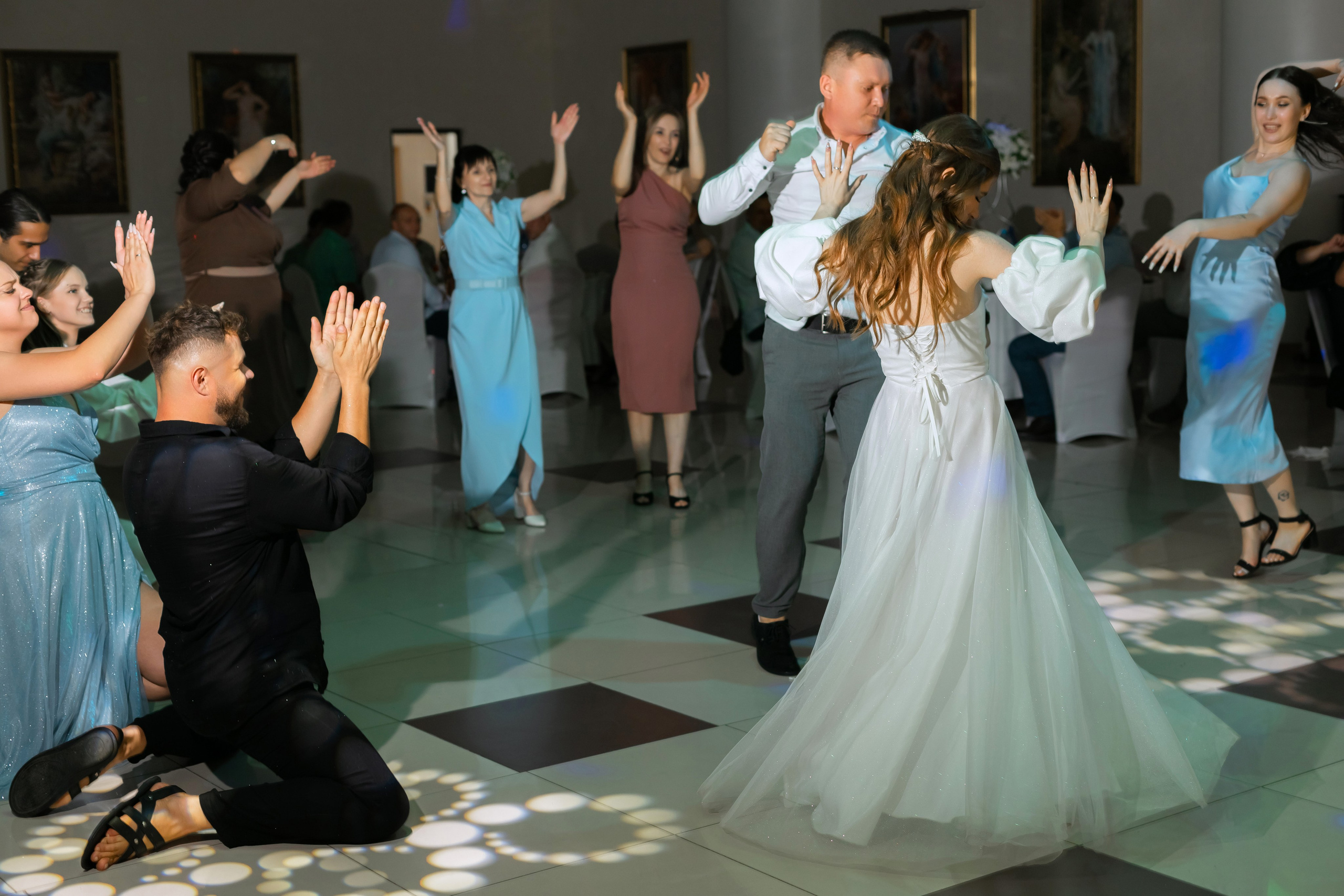 Иван и Ксения. Свадебный и семейный фотограф в городе Россошь и Воронежской области