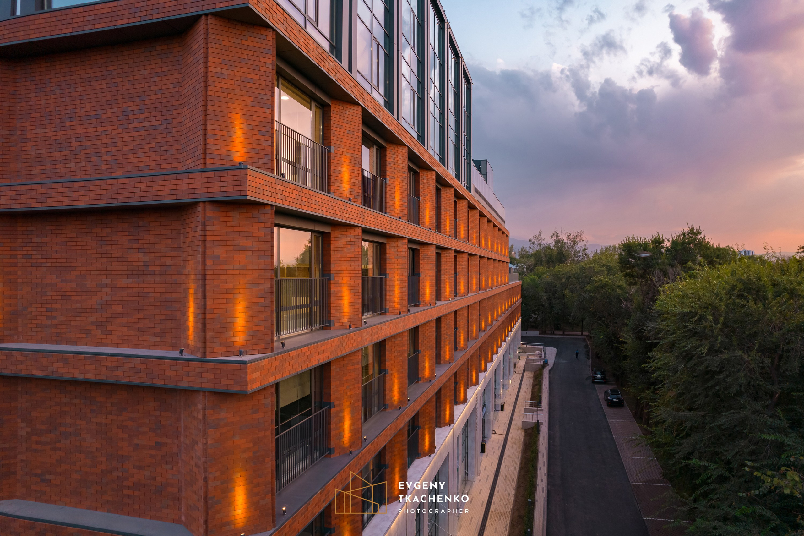 Общежитие университета NarXoz в Алматы. Архитектурный и интерьерный фотограф в Казахстане