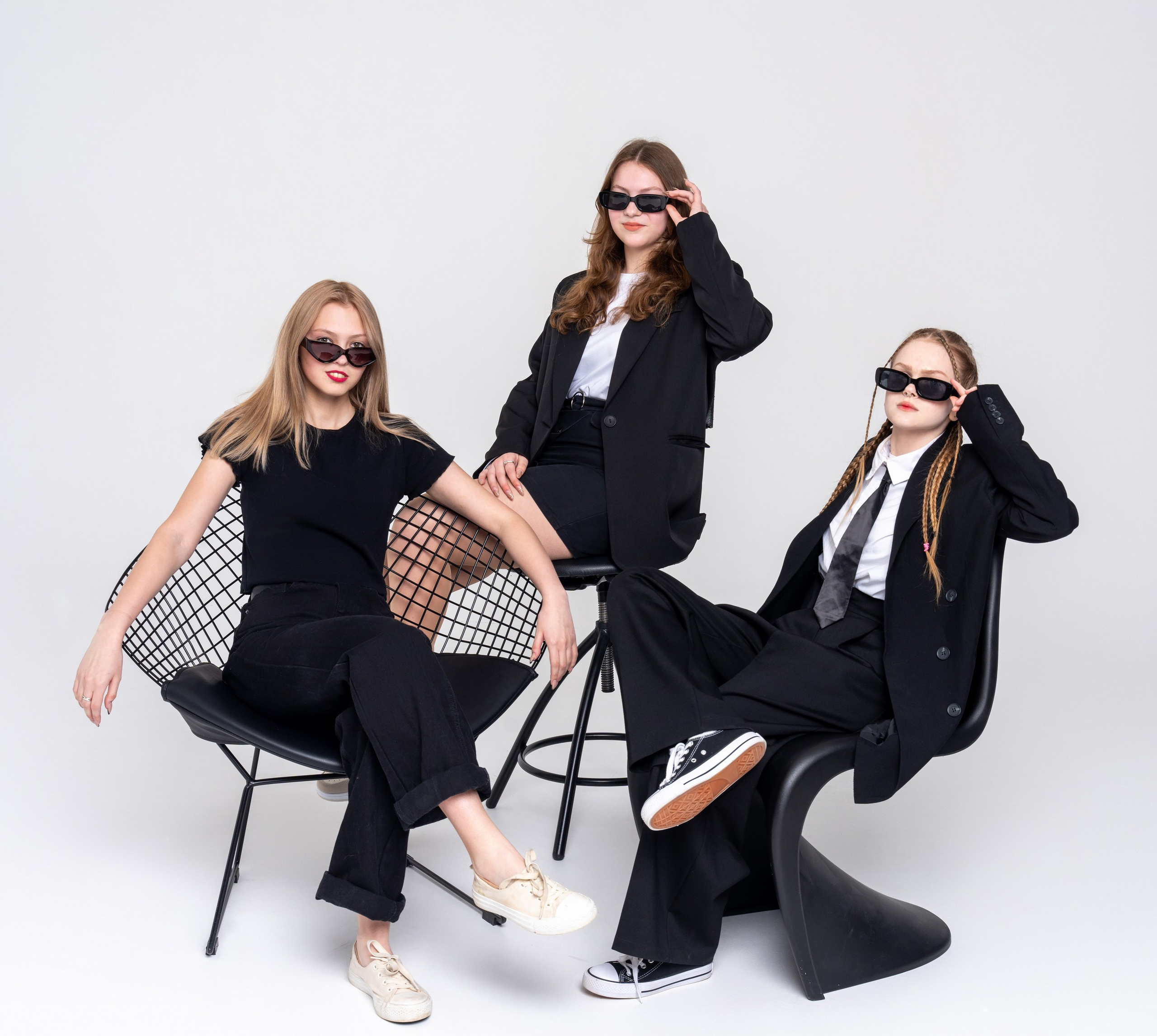 9 — 11 классы. Фотографы в г. Астрахань Сергей и Елена Бовтуновы