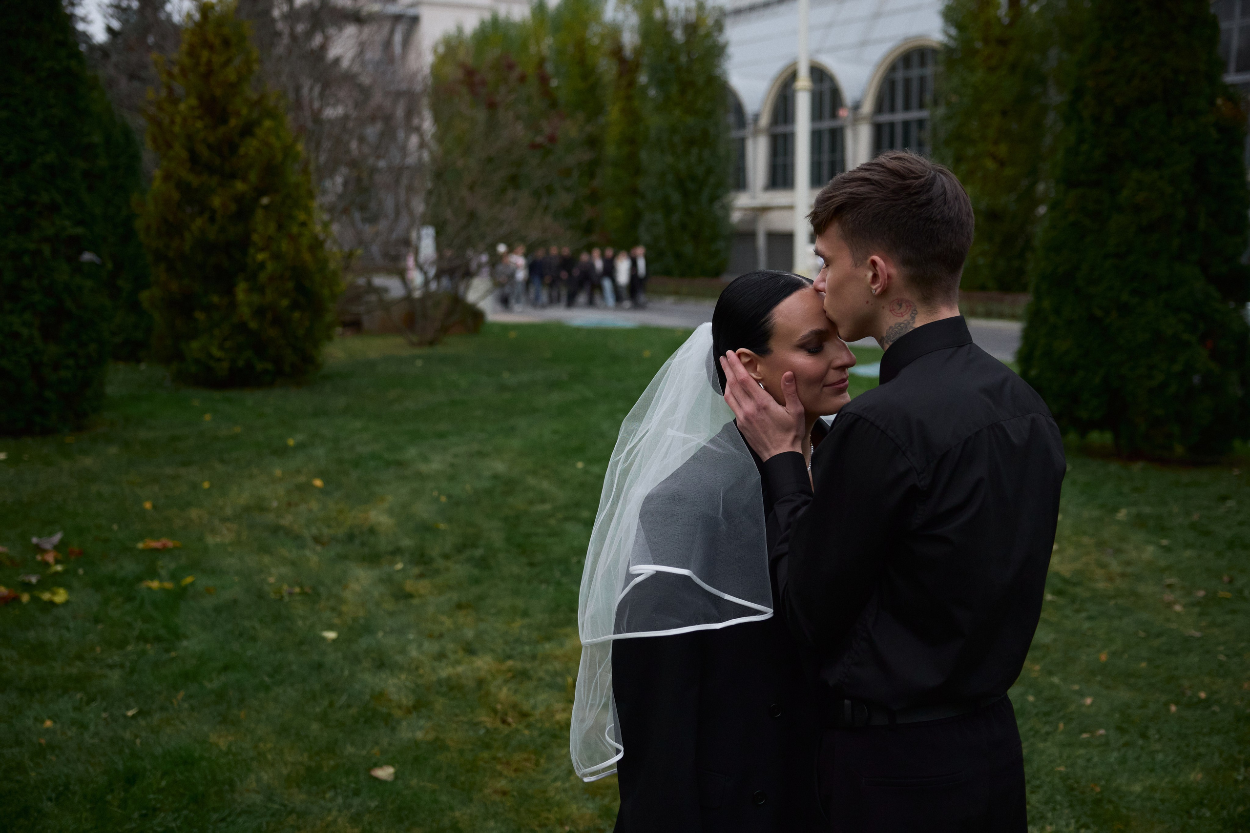 Елизавета и Артем. Роспись ВДНХ. Любовь Юсупова. Фотограф