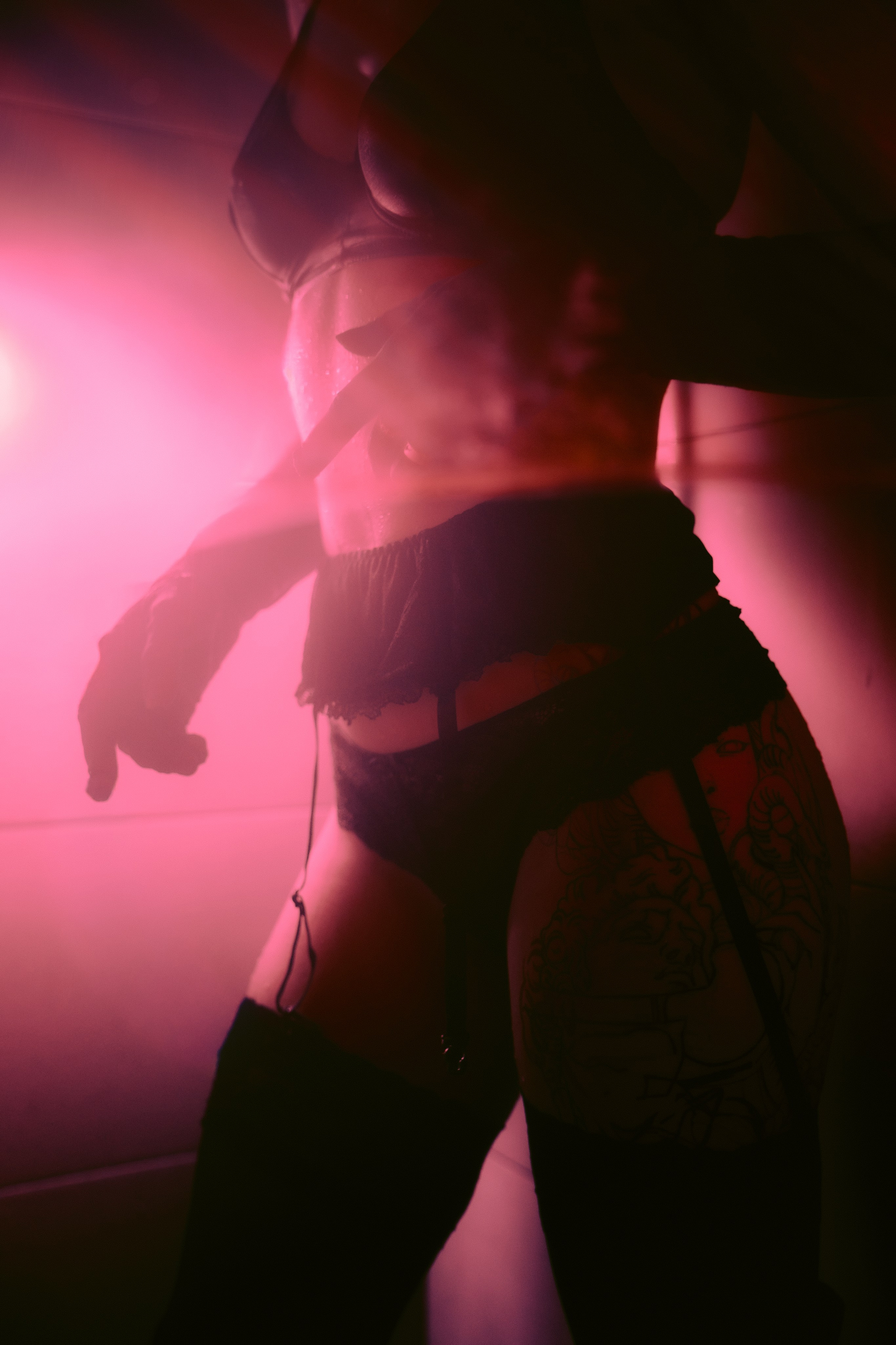 I could be your Doomsday. Ilya Foxy — автомобильный фотограф