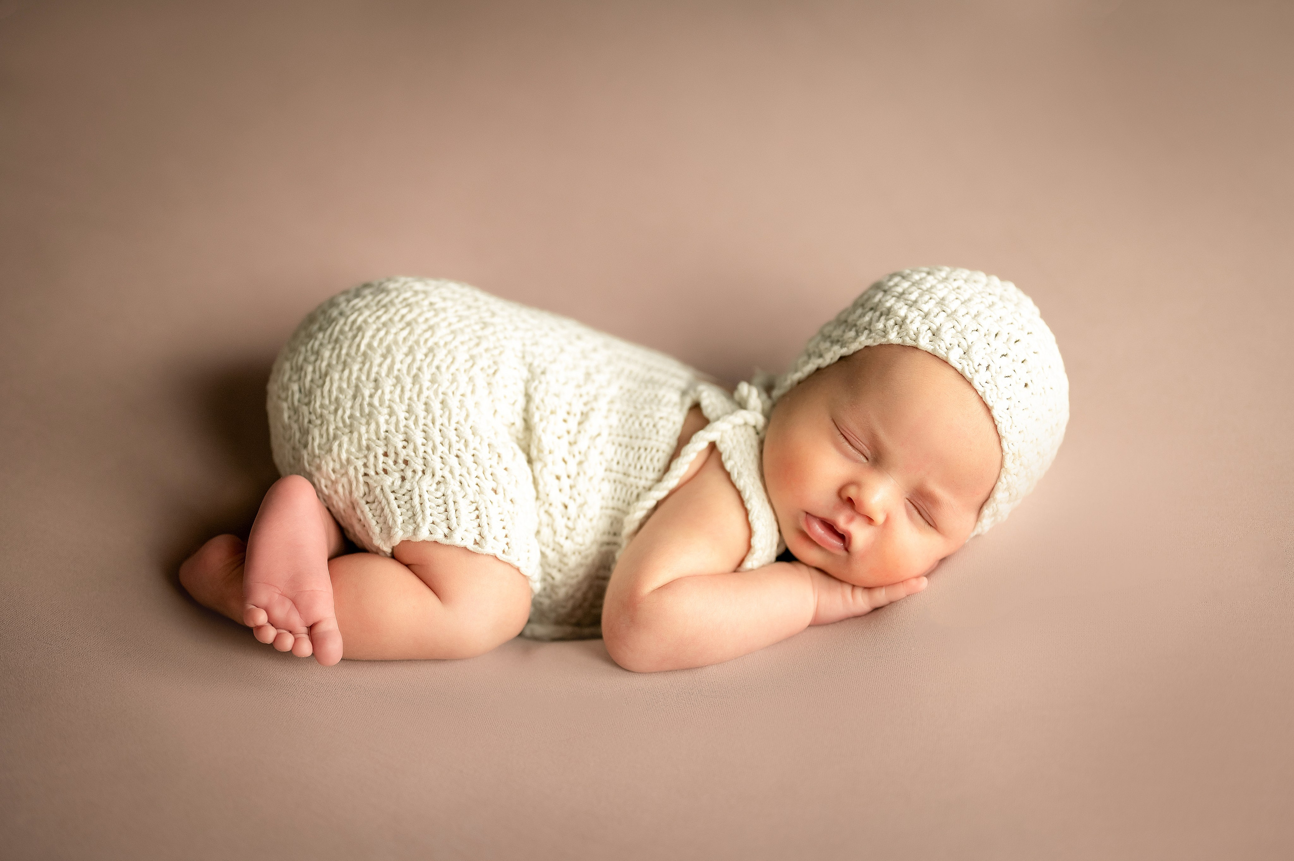 #фотосессия новорожденного. Фотограф новорождённых, семейный, школьный в городе Калуге Евгения