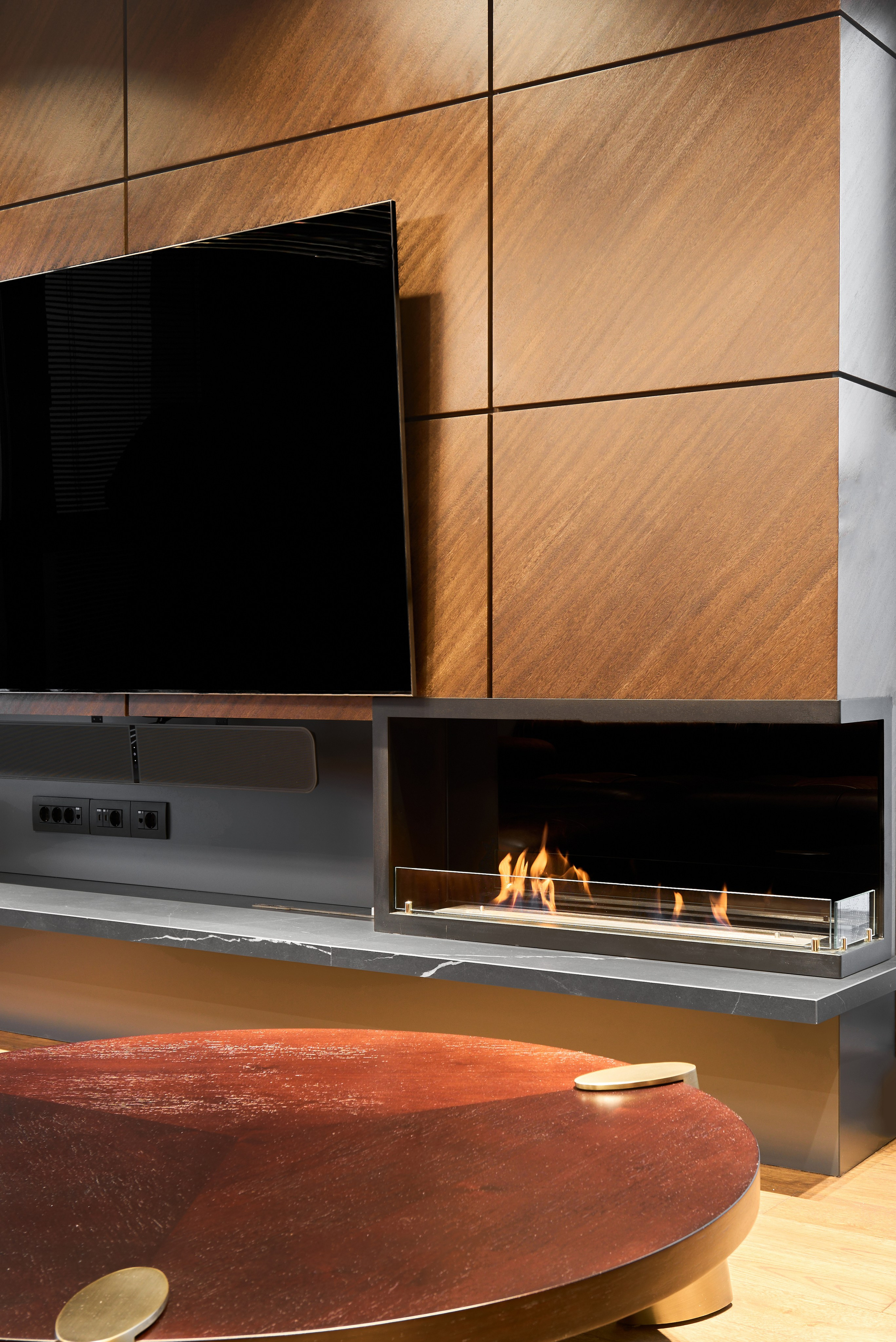 Съёмка для ремонтной компании Raevsky. Автомобильный и интерьерный фотограф в Минске Александр Тагаев