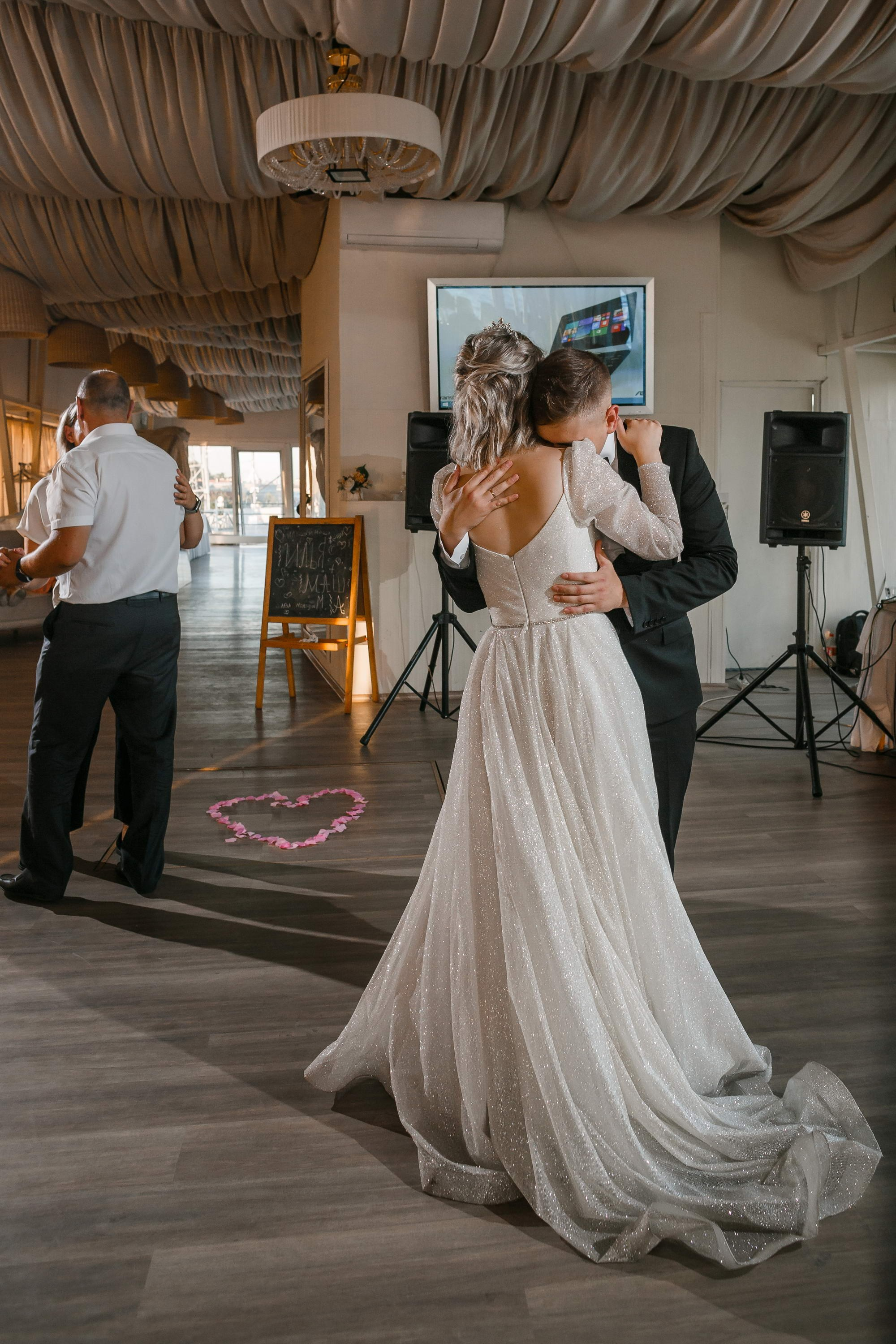 Венчание и свадьба. Свадебный фотограф Игорь Брундасов 8PHOTO на свадьбу венчание загс СПб