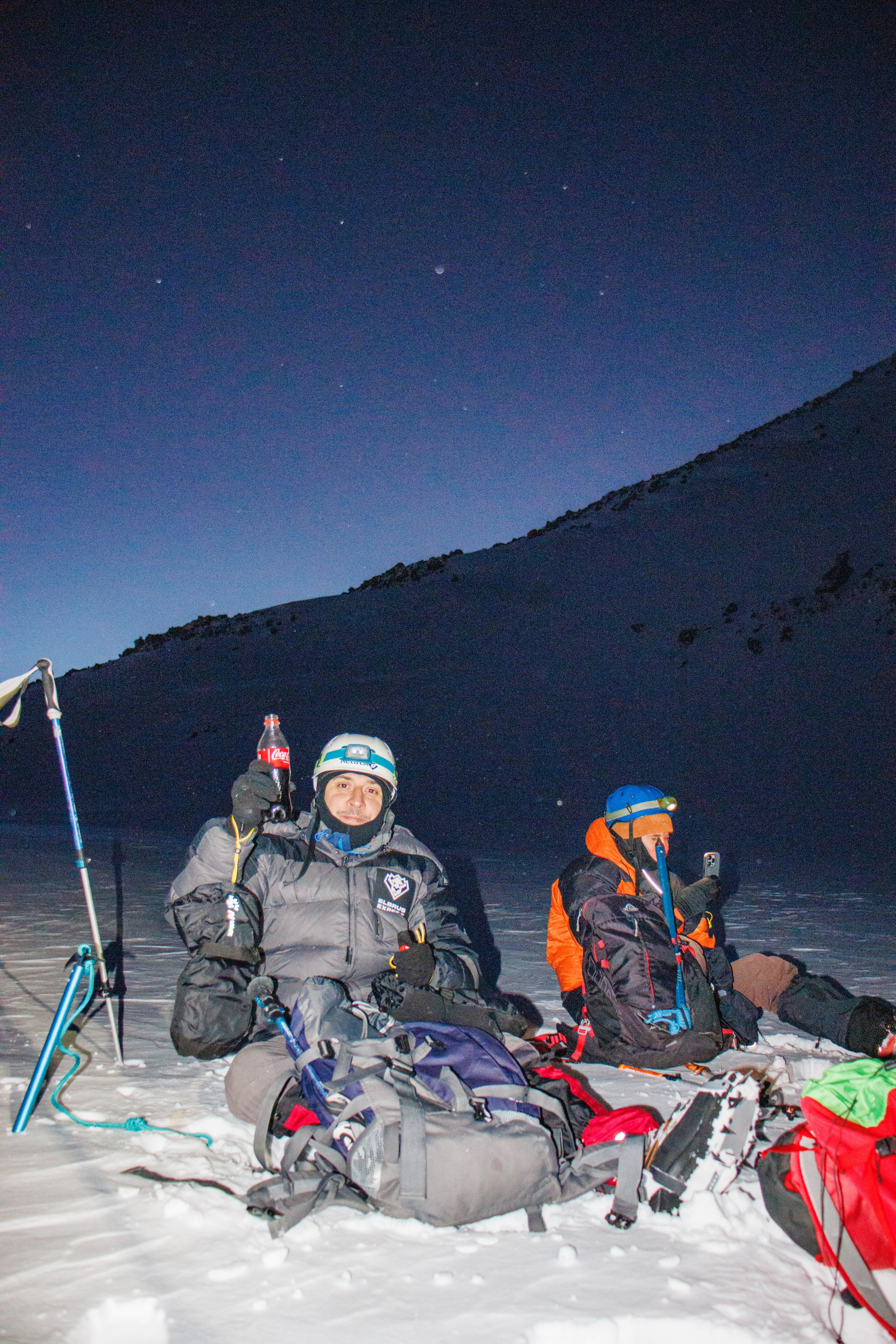 Эльбрус / восхождение. Фотограф на трекинг и восхождение Эльбрус, Приэльбрусье. Елизавета Бобок