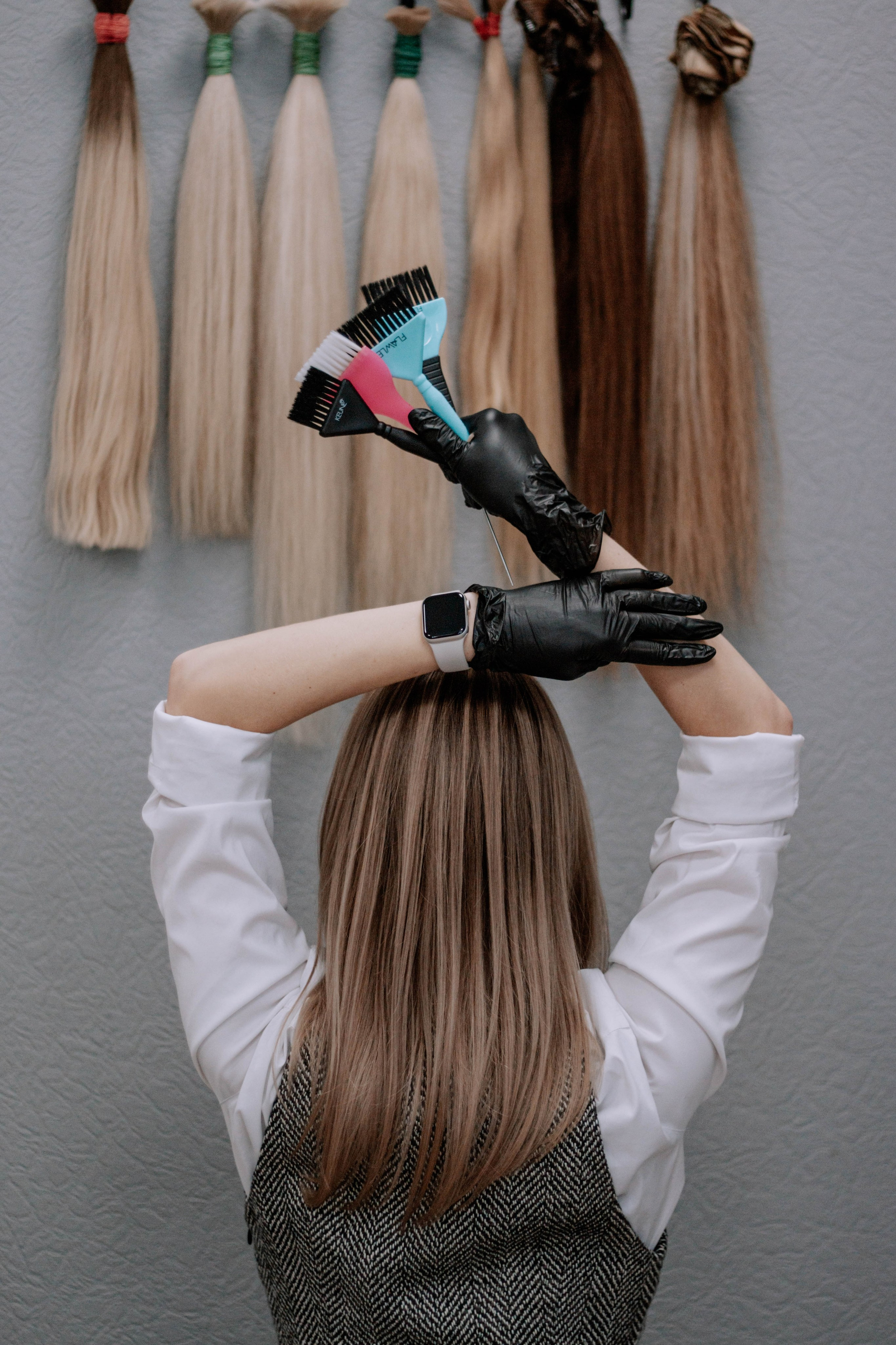 Настя- стилист по волосам. Бережно сохраняю ваши чувства и истории на своих фотографиях