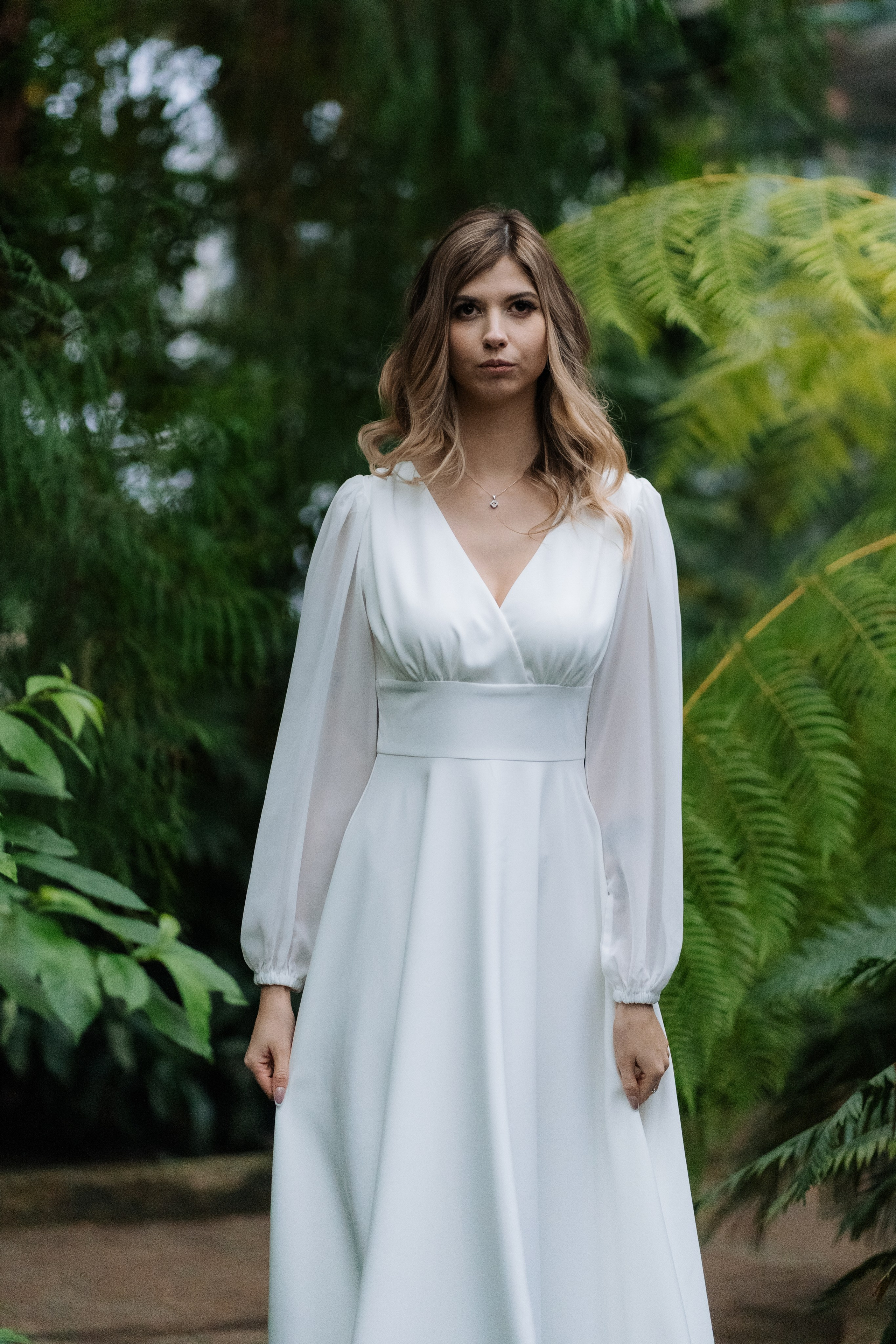 Свадебная фотосессия в оранжерее, Москва. Свадебный фотограф в Москве Анна Полушина