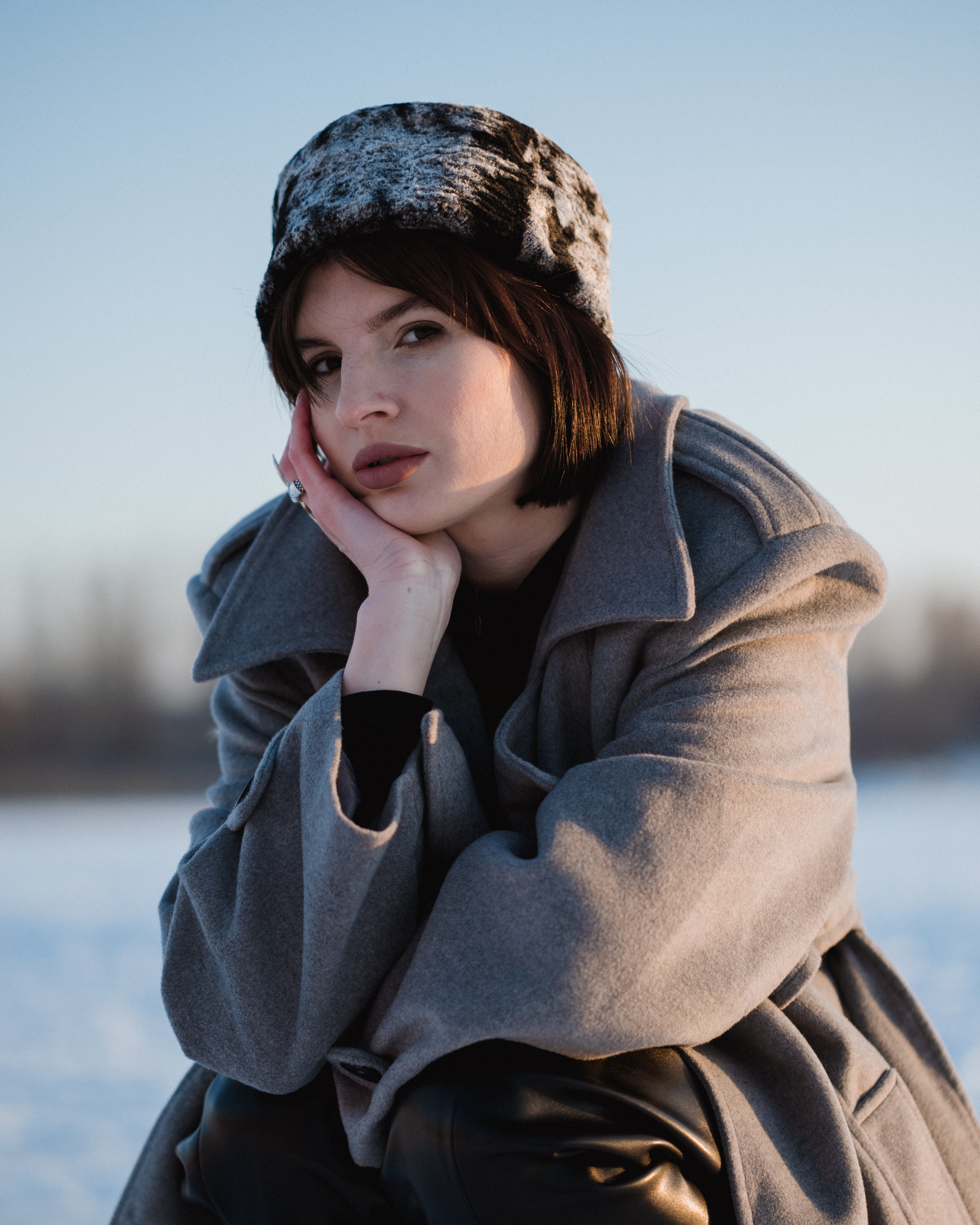 Фотосъёмка с цветком на льду на Ростовском море