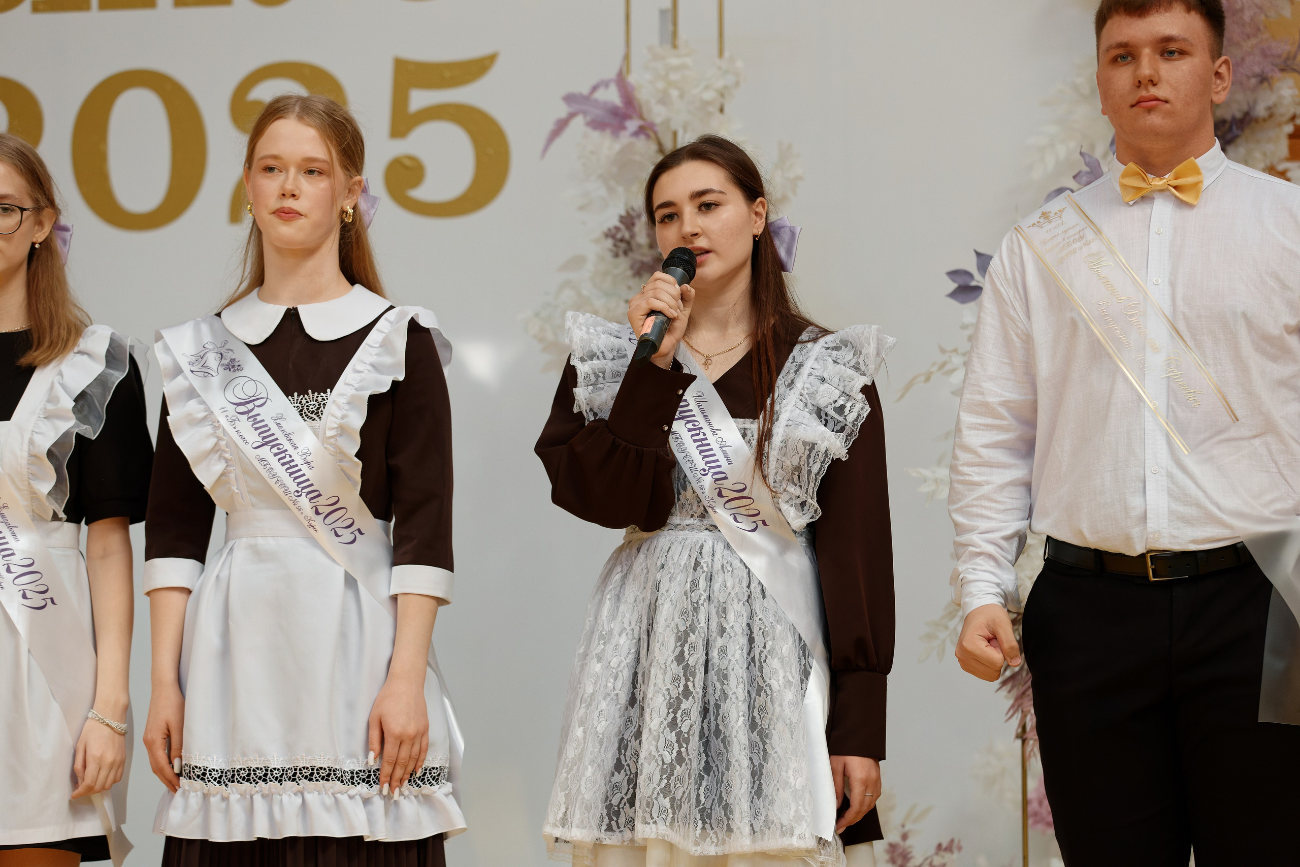 Последний звонок Школа № 42. Семейный фотограф — Макс Белогрудов