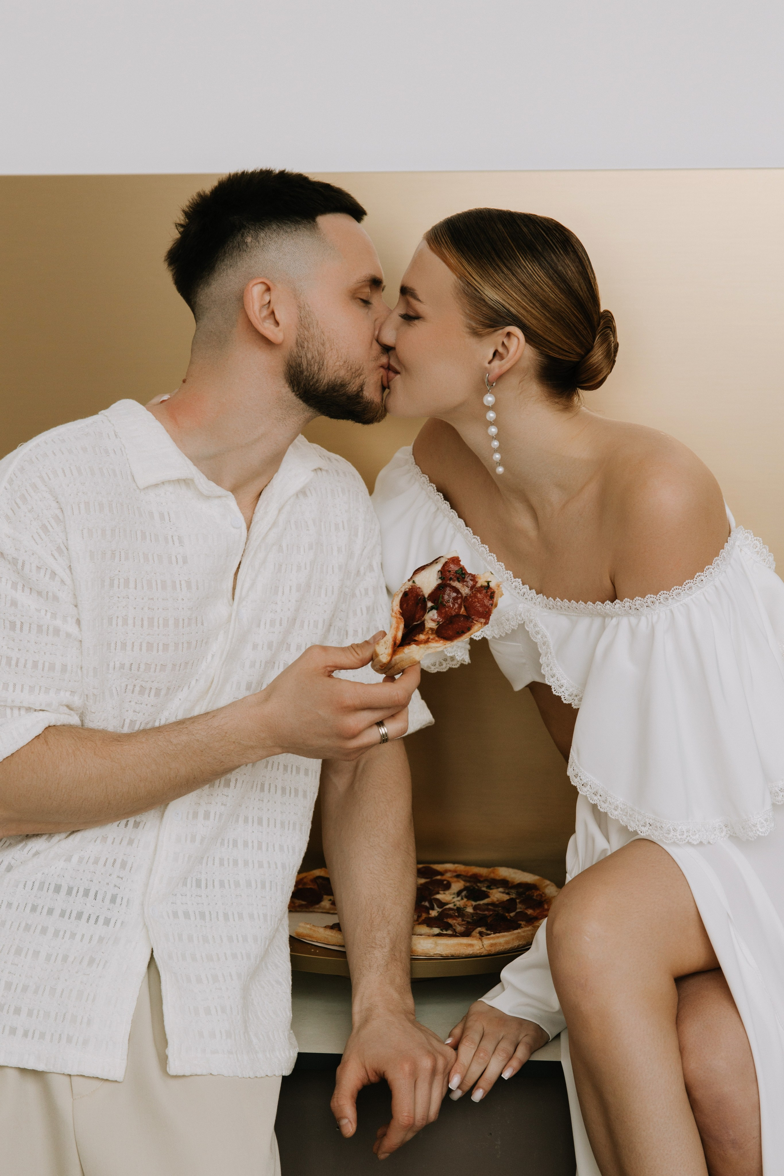 Общие сборы и съёмка love story. Свадебный фотограф Калининград