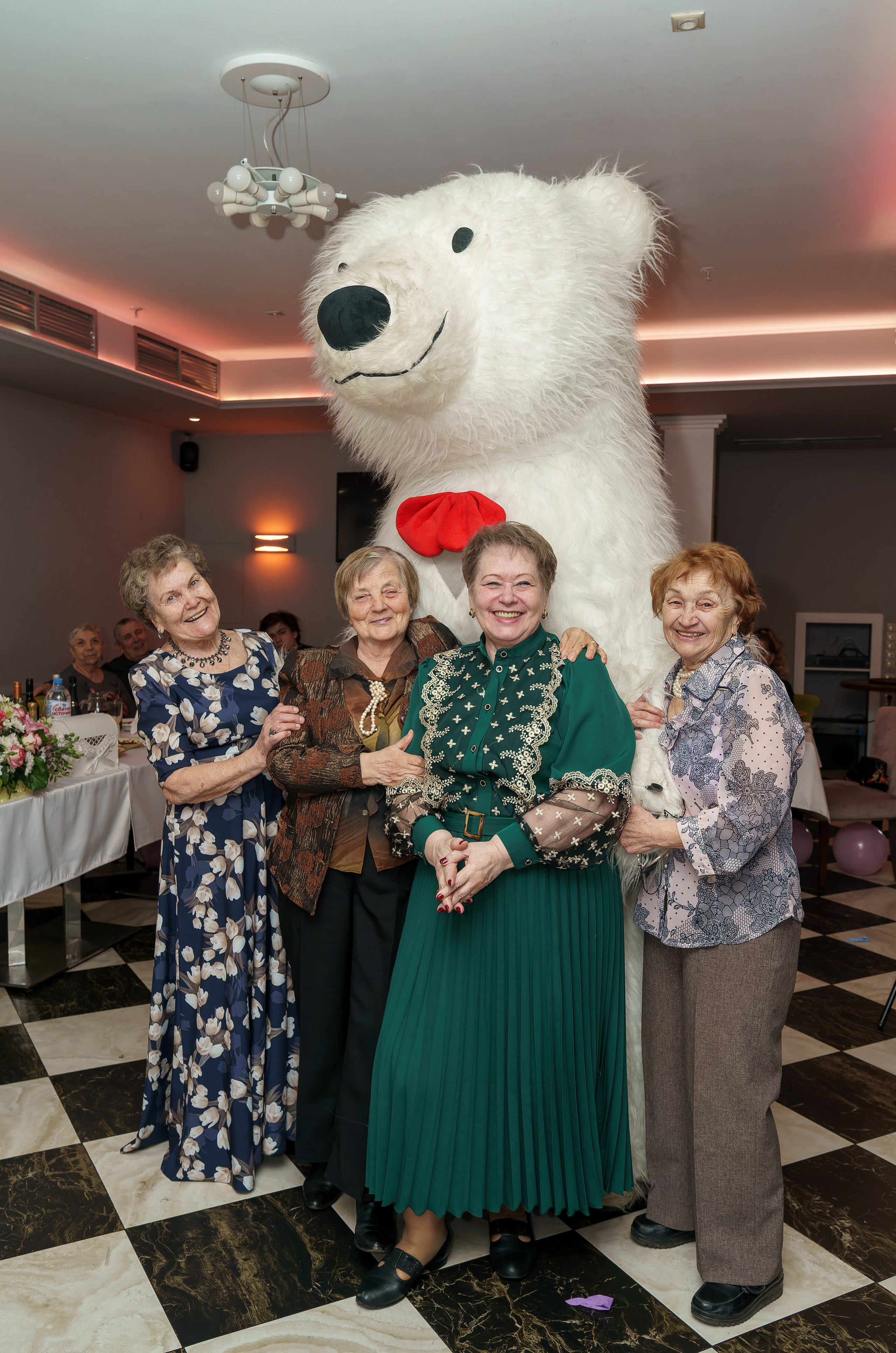 Фотосъёмка юбилей, семейный праздник, день рождения. «Студия DRONAVT`s» — видеосъёмка и фотография г. Москва