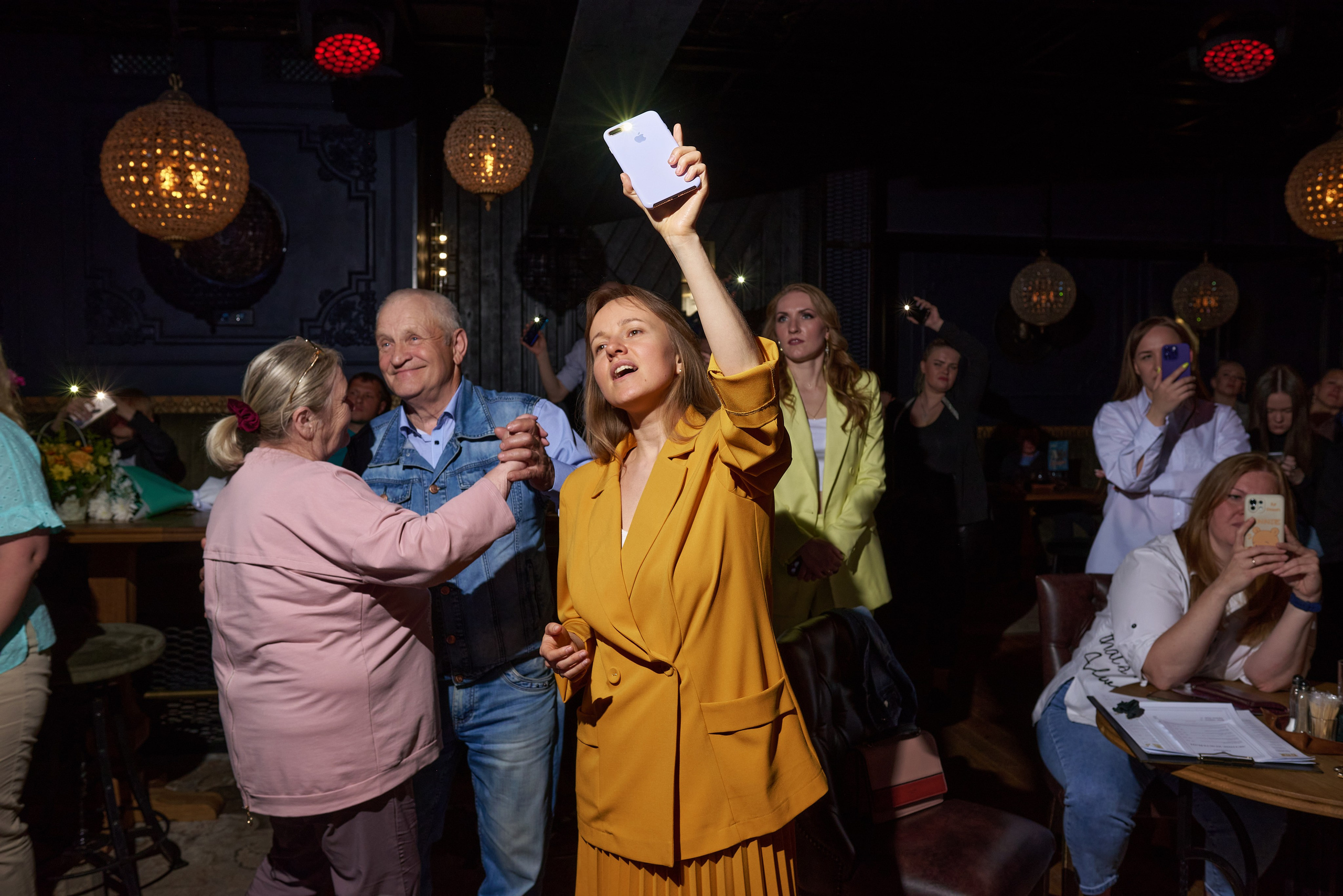 Отчетный концерт студии эстрадного вокала ВРЕМЯ ПЕТЬ. Photographer Bangkok — Pattaya | фотограф Бангкок — Паттайа