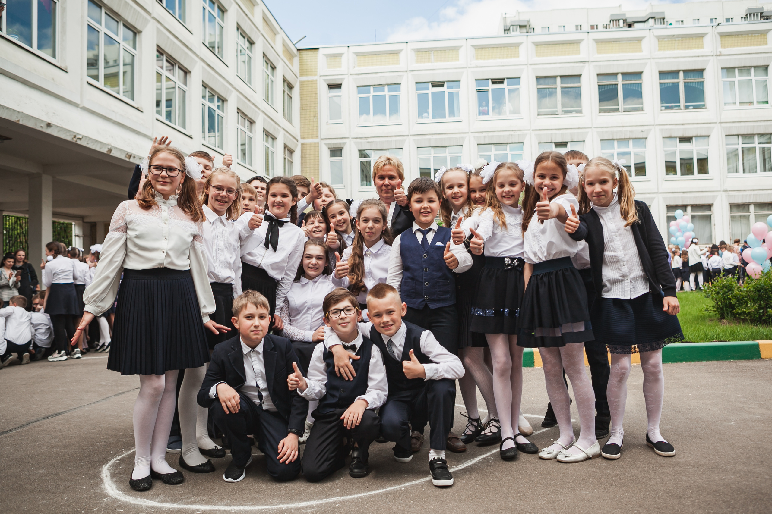 Репортажная съёмка. Выпускники 4 класса