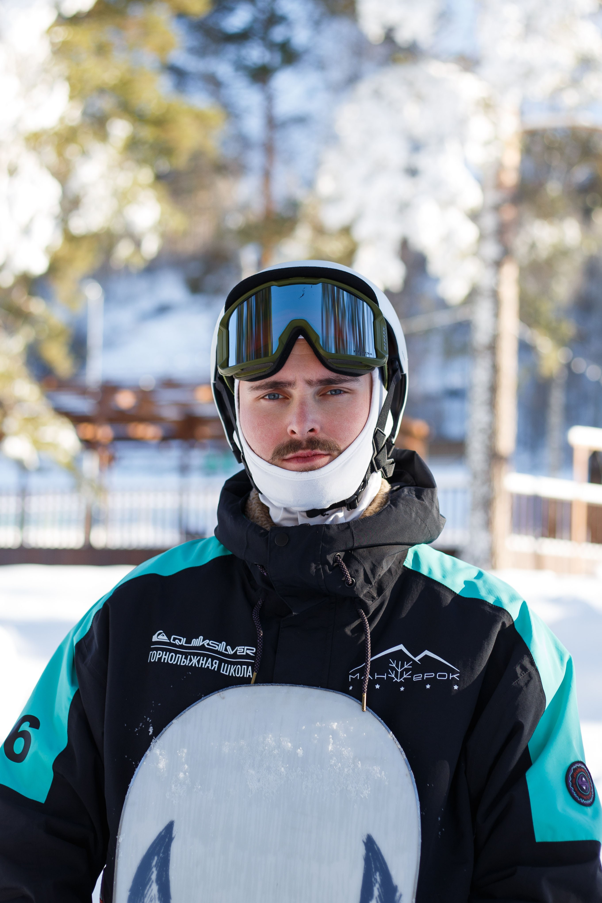 QUIKSILVER SCHOOL. Photographer Altay