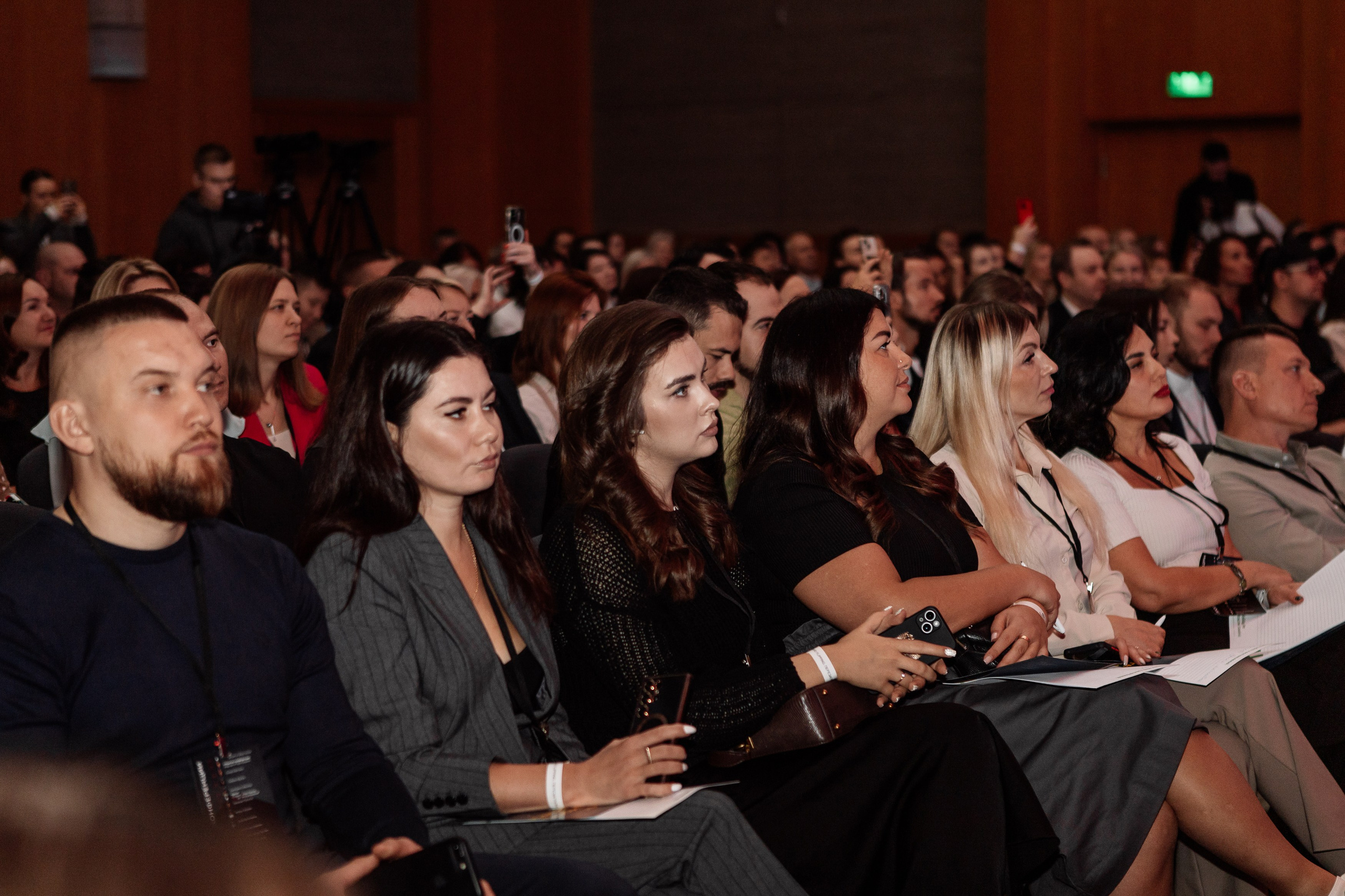 Конференция по флиппингу с Оскаром Хартманом. Свадебный, репортажный фотограф в Москве Татьяна Семина