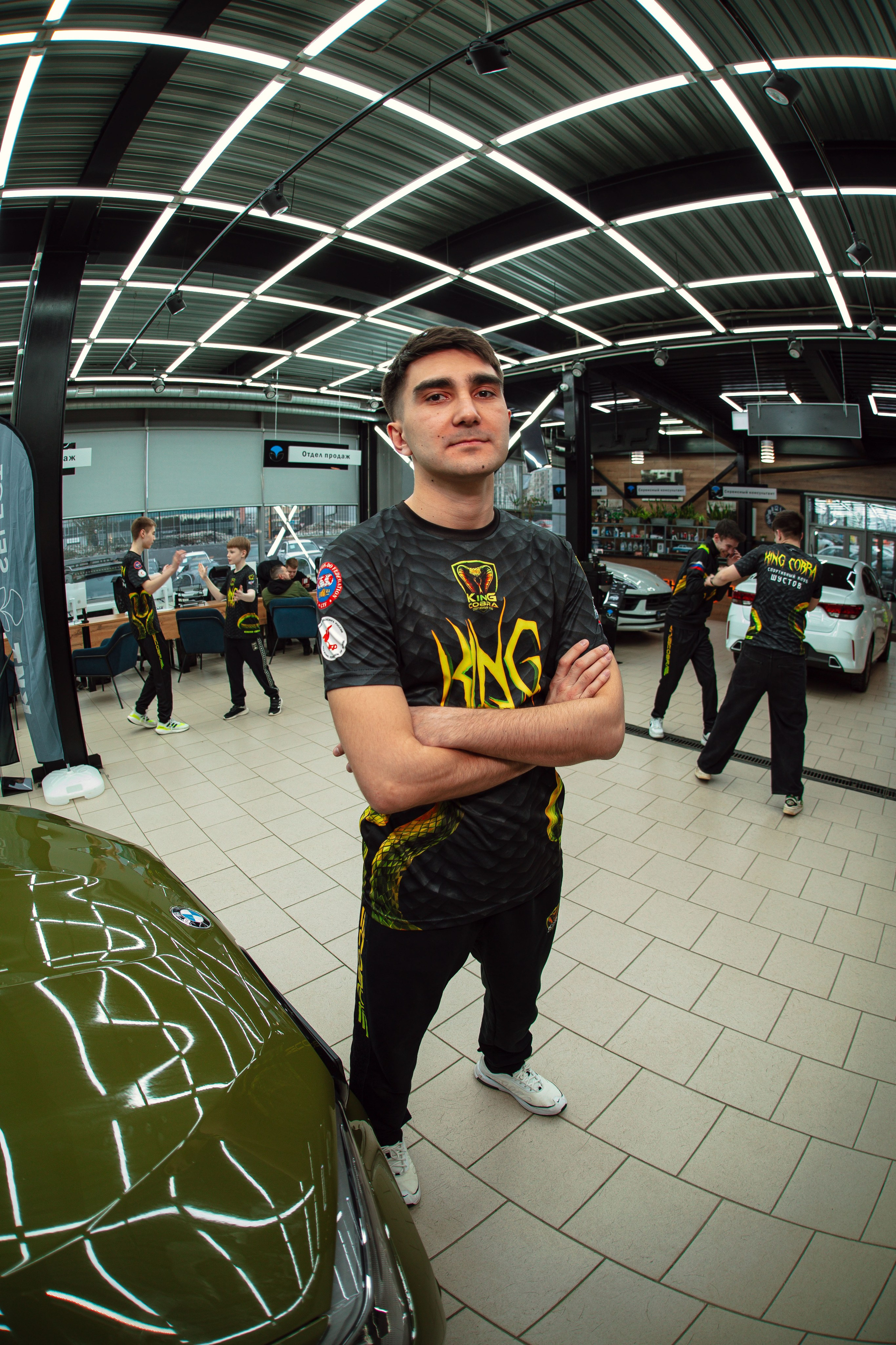 Автосалон КИТ и спортивная команда KINGCobra фотосессия. Бизнес фотограф Ижевск — Назаров Роман