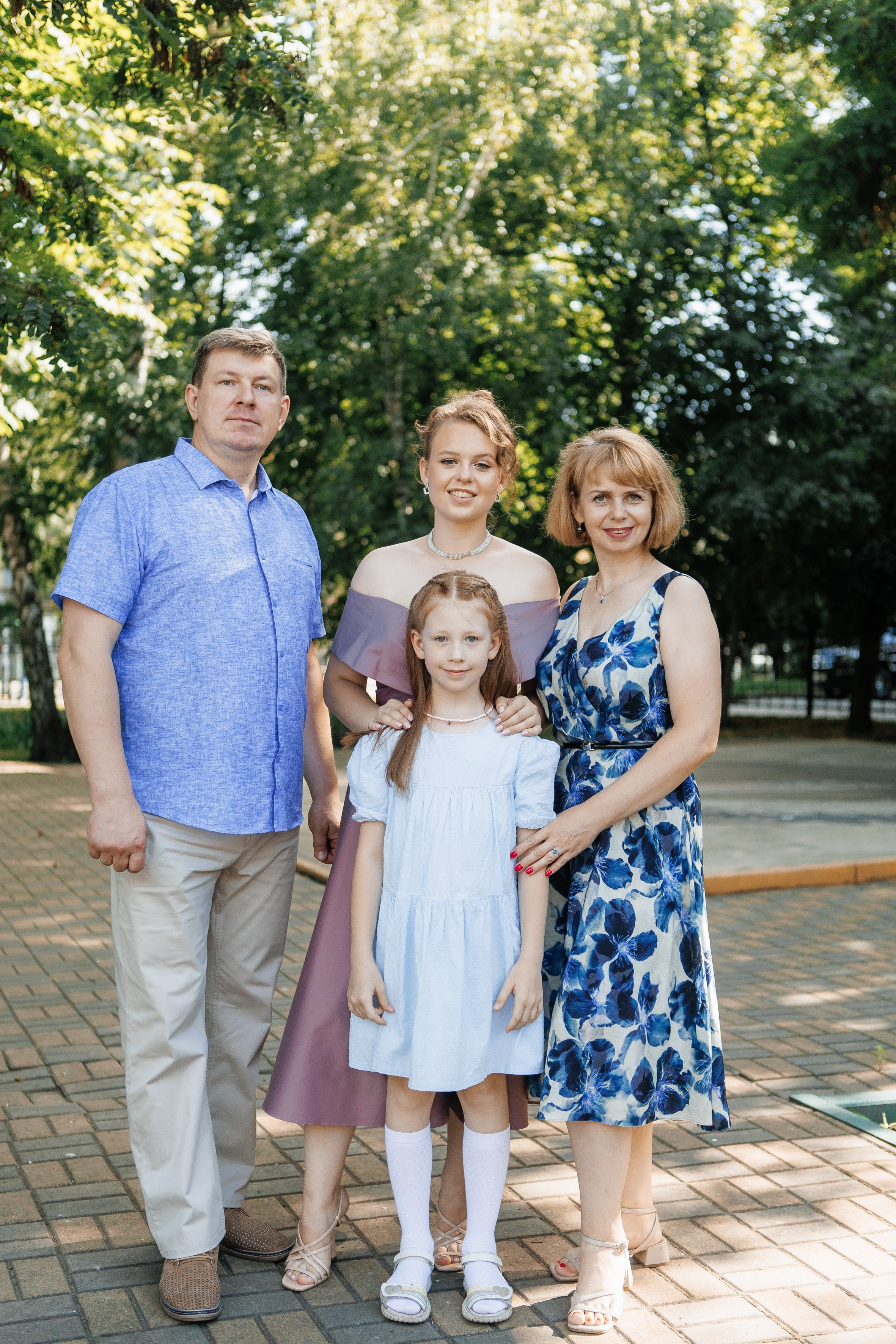 Выпускной Гимназия 12 2024 г. Свадебный и портретный Фотограф в Липецке Дмитрий Котюков