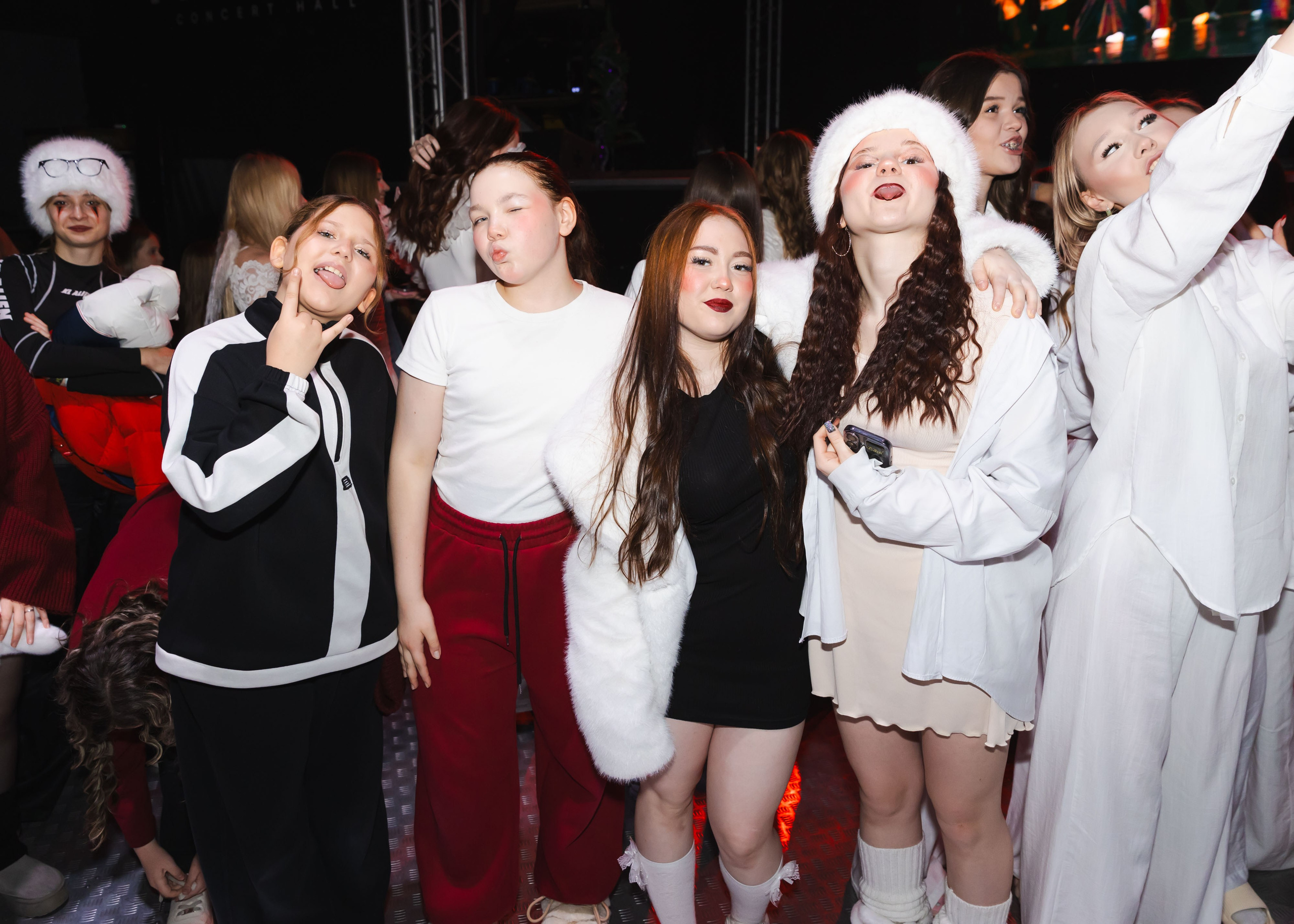 21.12.2025 Новогодняя Тусовка Non Stop. ФОТОГРАФ ВИНОГРАДОВА ДАРЬЯ