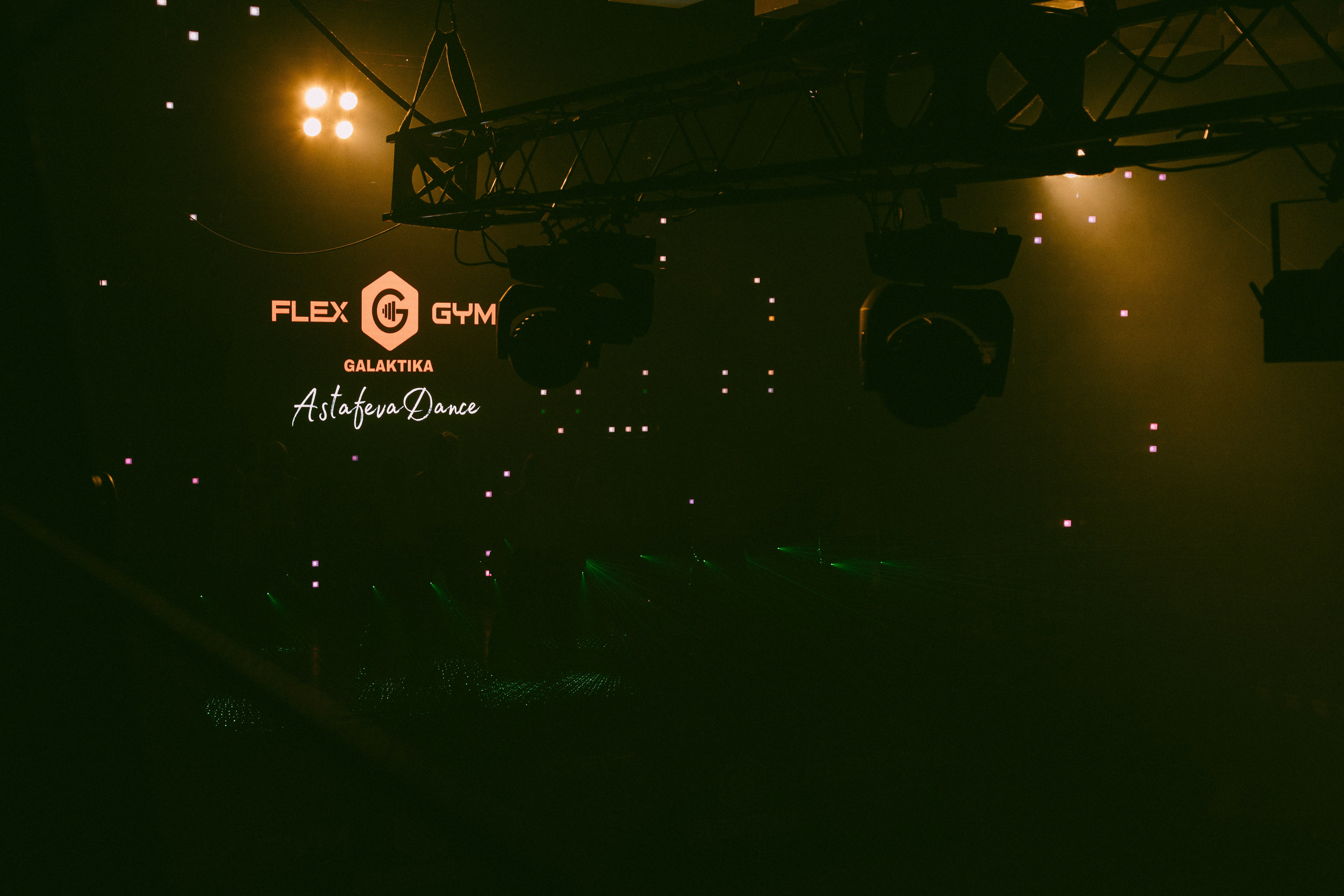 Miss Bikini Flex Gym 2024. Фотограф Семён Гнеушев