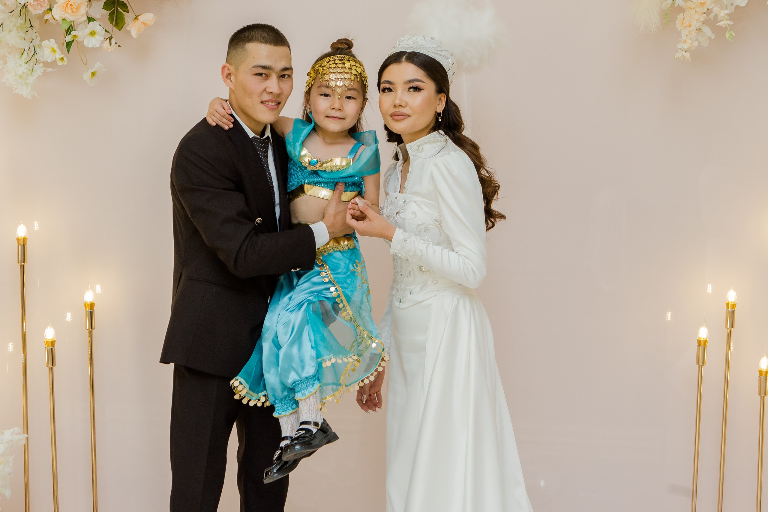 QYZ UZATU ZHADYRA. Свадебный и репортажный фотограф в Астане T.Yertay «Nomad media»