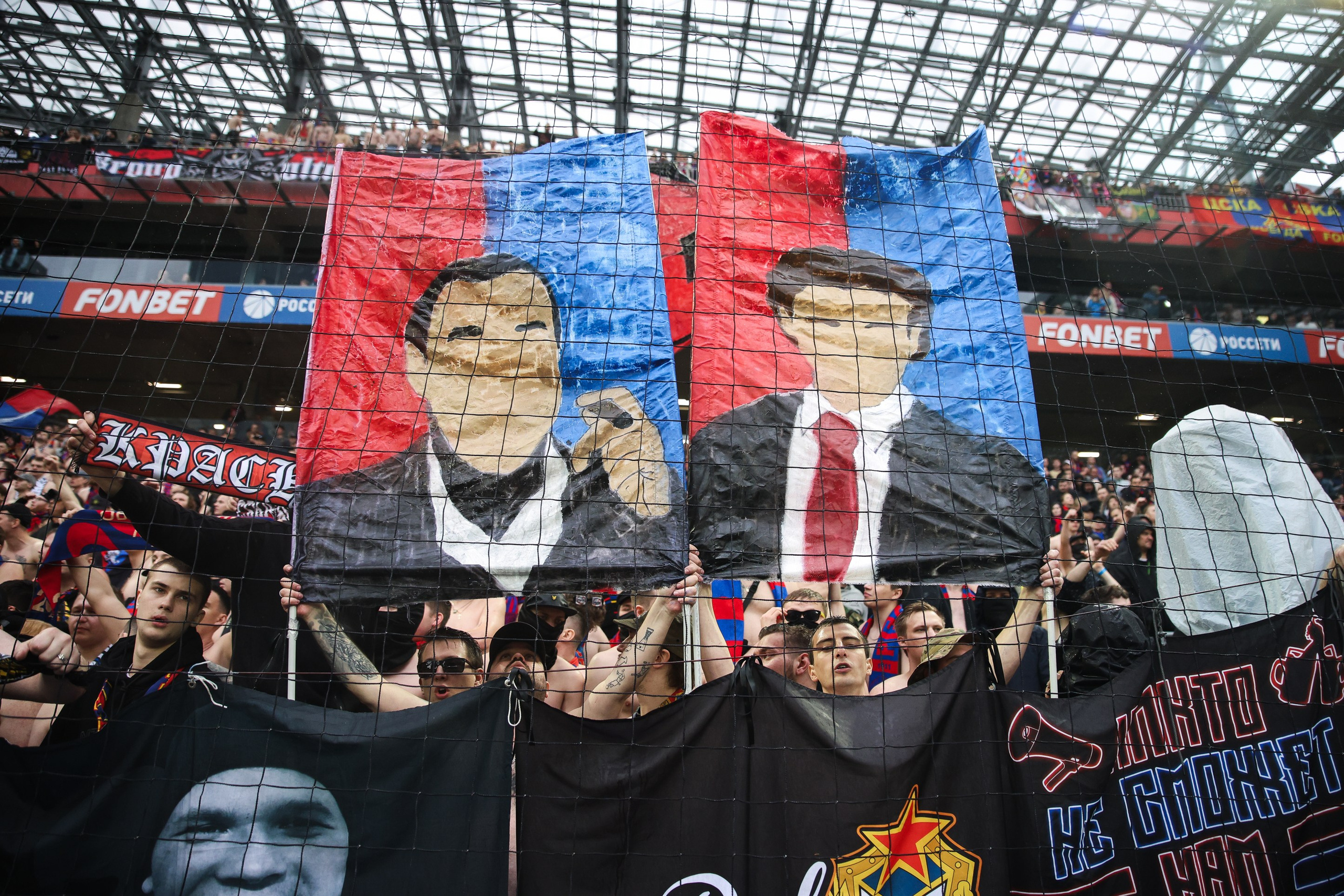 Гала-матч 20 лет Кубку УЕФА. Фотограф Иван Косарев