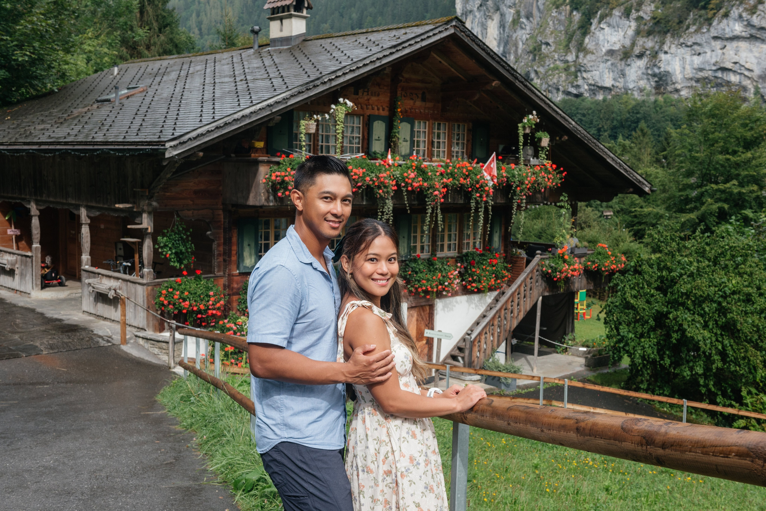 Angeline & Kenneth (Lauterbrunnen). Photographer in Interlaken area
