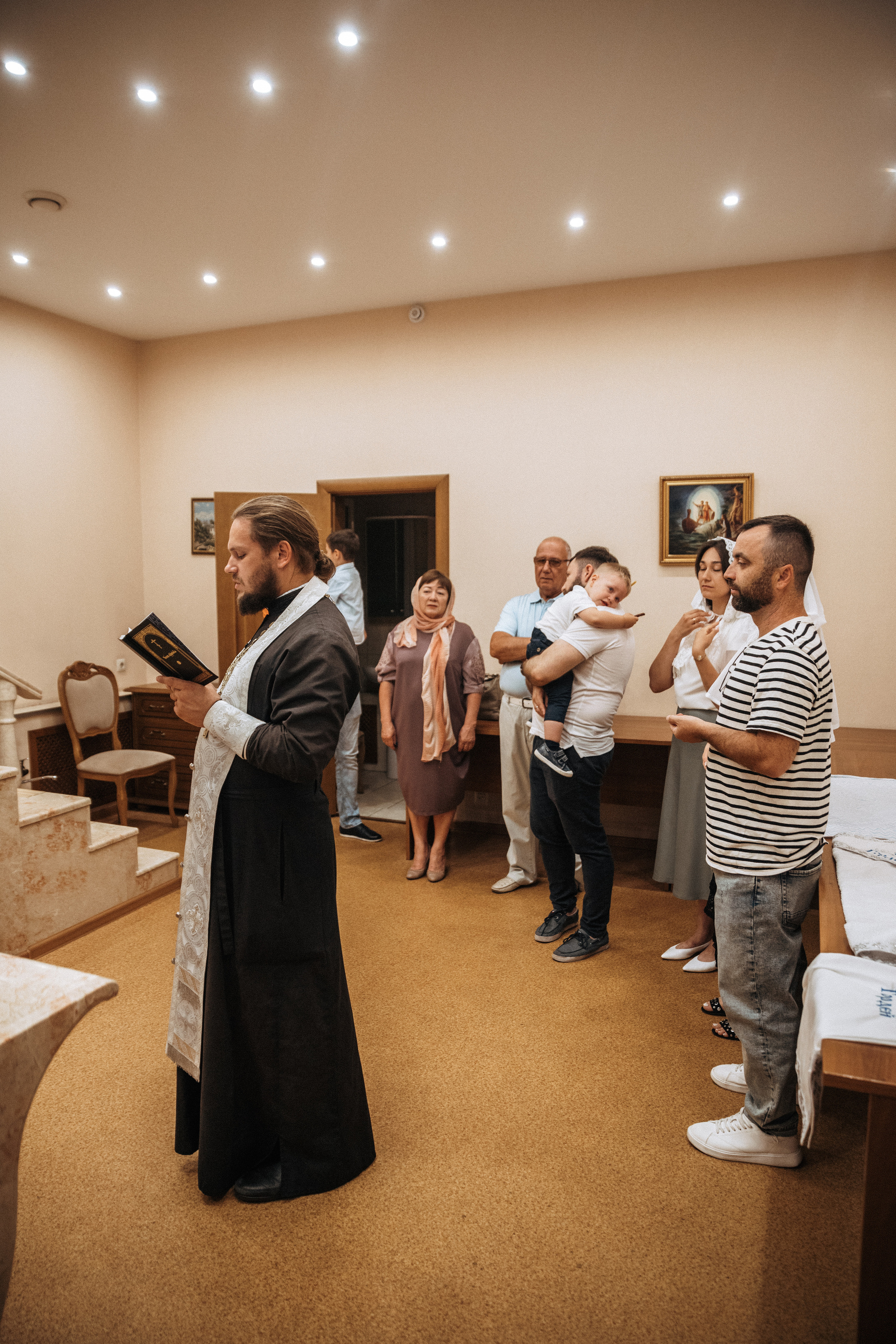 Крещение Гордея. Семейный и портретный фотограф в Москве и МО, Лиза