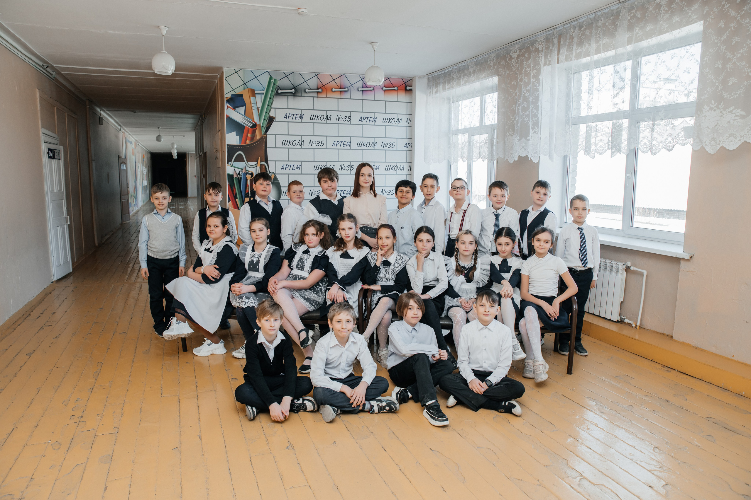 Школа № 35 — 4 класс. Фотограф Ярмишко Дарья. Выпускные фотокниги