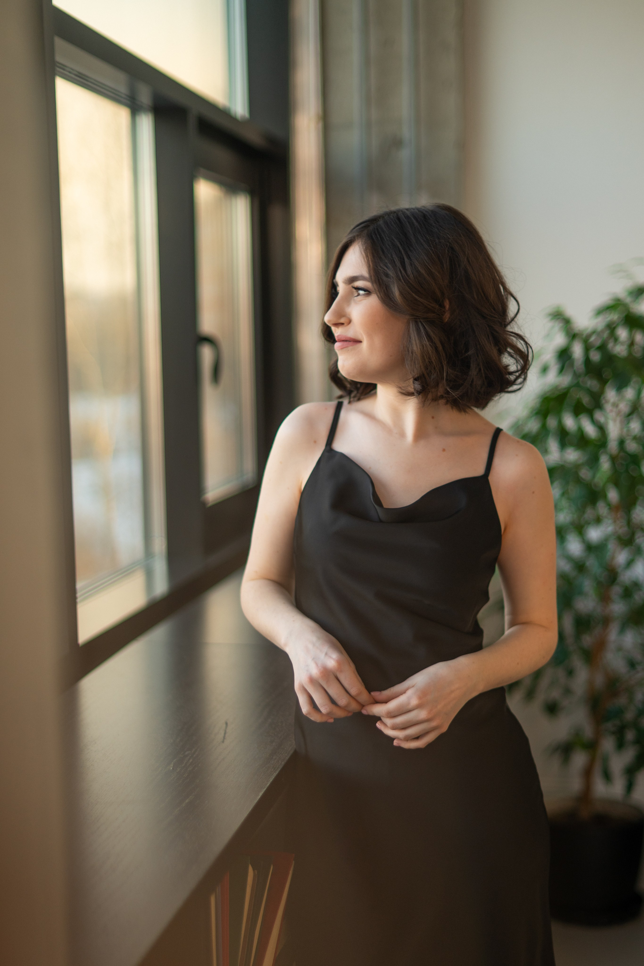 Евгений И Екатерина. Я Ольга Казанцева, фотографирую снимаю ваши киноистории и печатаю фото и цифровые портреты на холсте