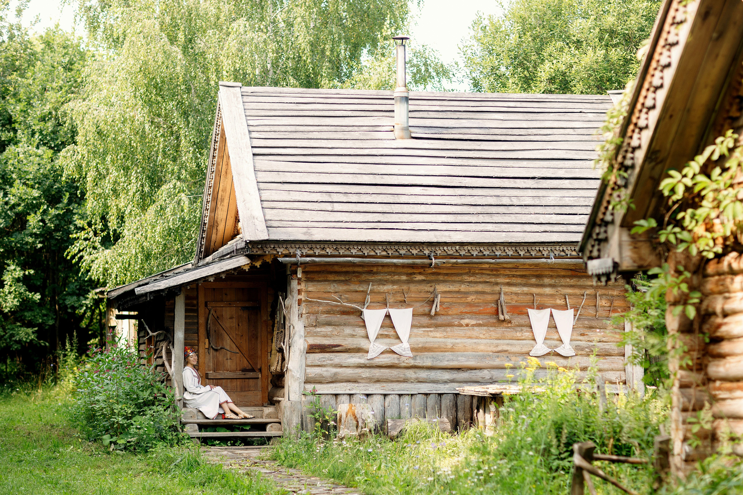 Фотосессия с Аней в этнокомплексе Ясна. Портретный и репортажный фотограф в Чебоксарах Андриян Чаркин