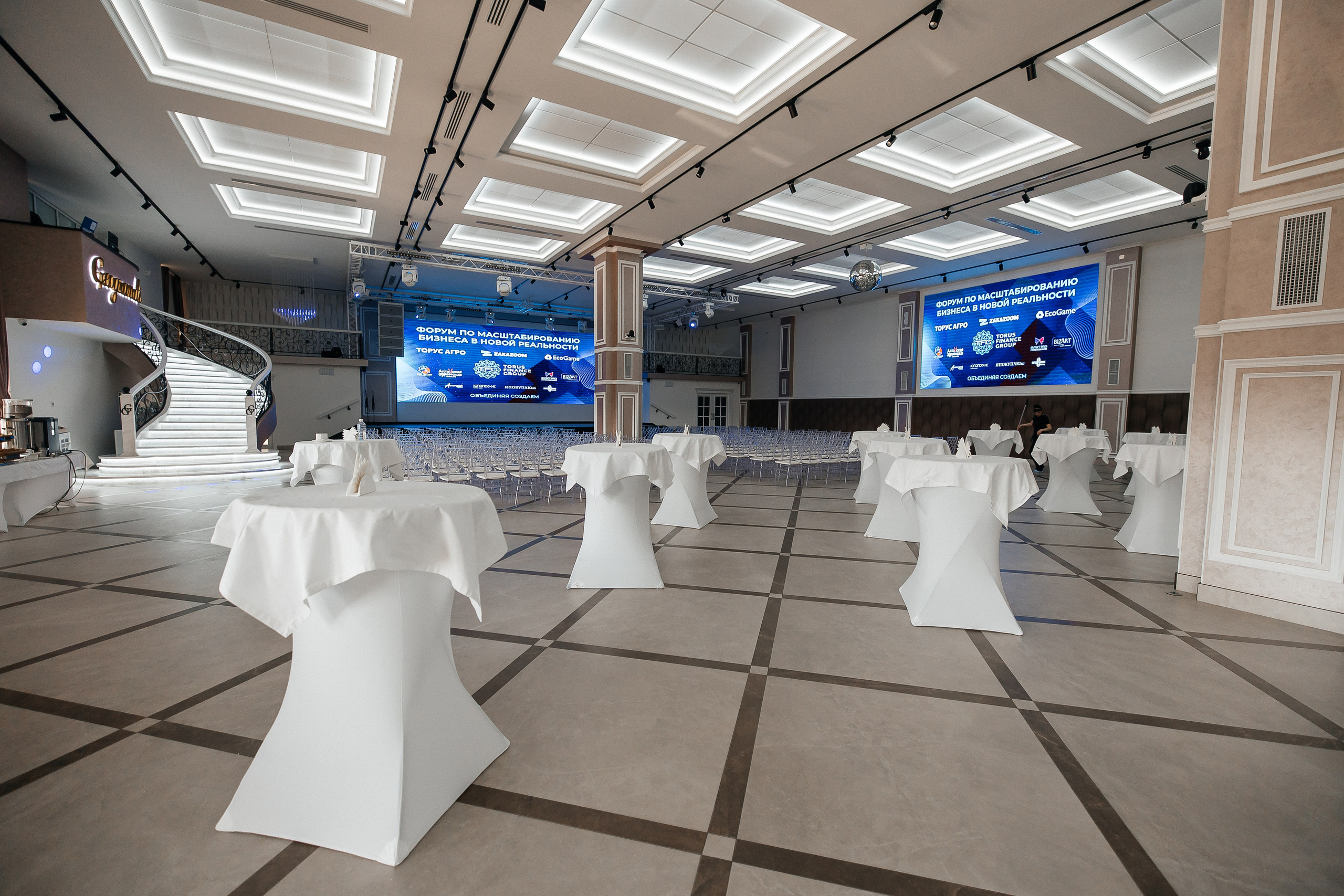 Фотосъёмка выставки/конференции. Репортажный фотограф в Краснодаре Лагута Надежда