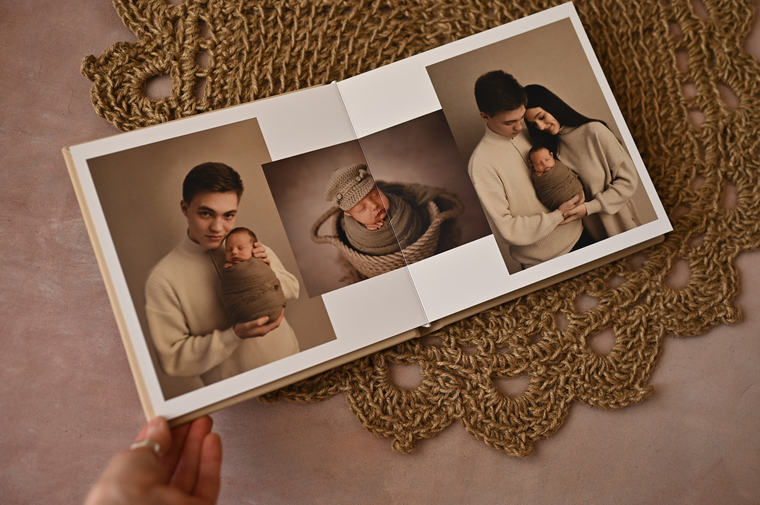 Фотокнига фотопродукция холст паспарту. НЬЮБОРН ФОТОСЕССИИ, БЕРЕМЕННОСТЬ, ПОРТРЕТНЫЕ СЕМЕЙНЫЕ ФОТОСЕССИИ  Ногинск Москва ОЛЬГА ВОГЕЛЬ