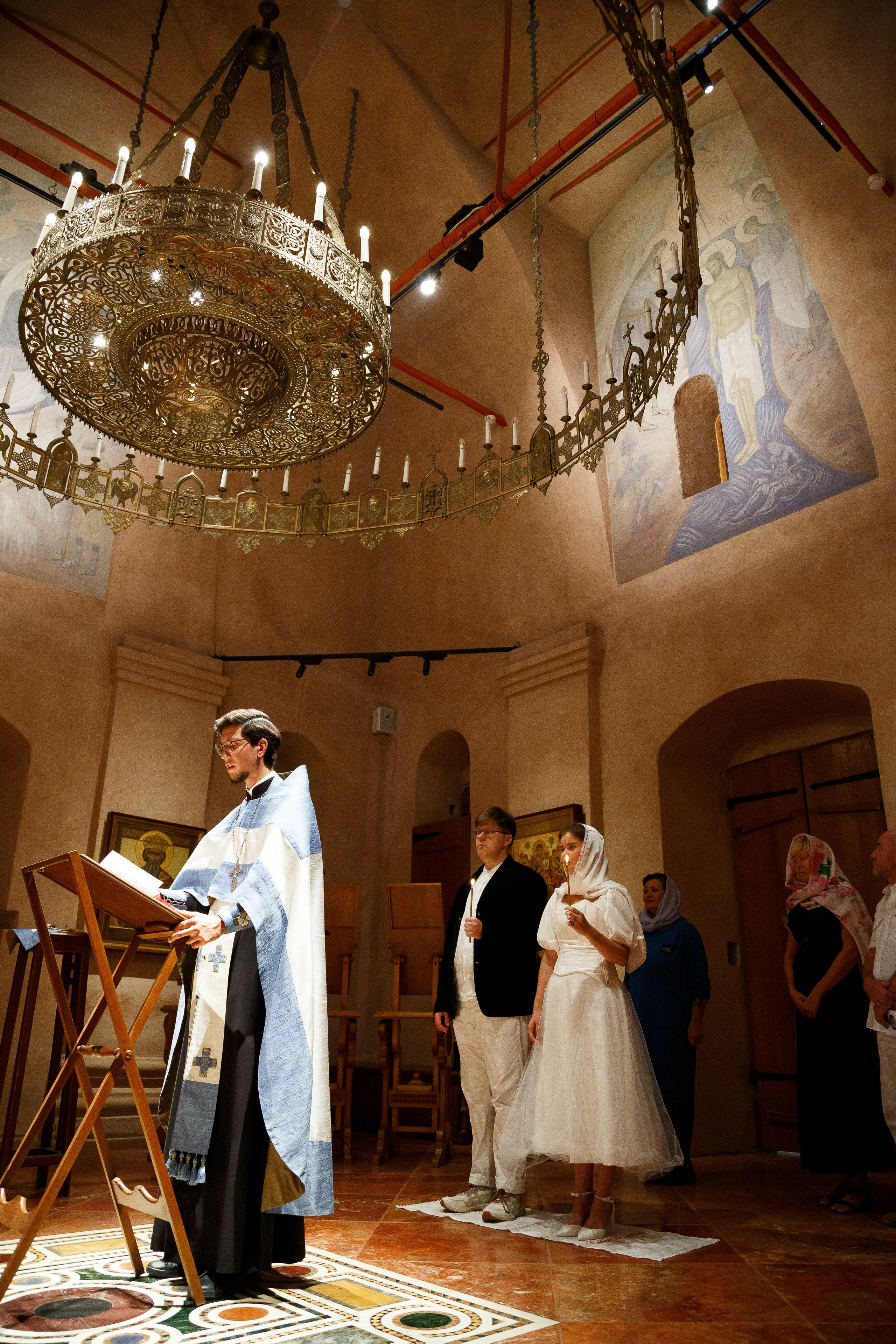 Венчание в храме Антипы Пергамского