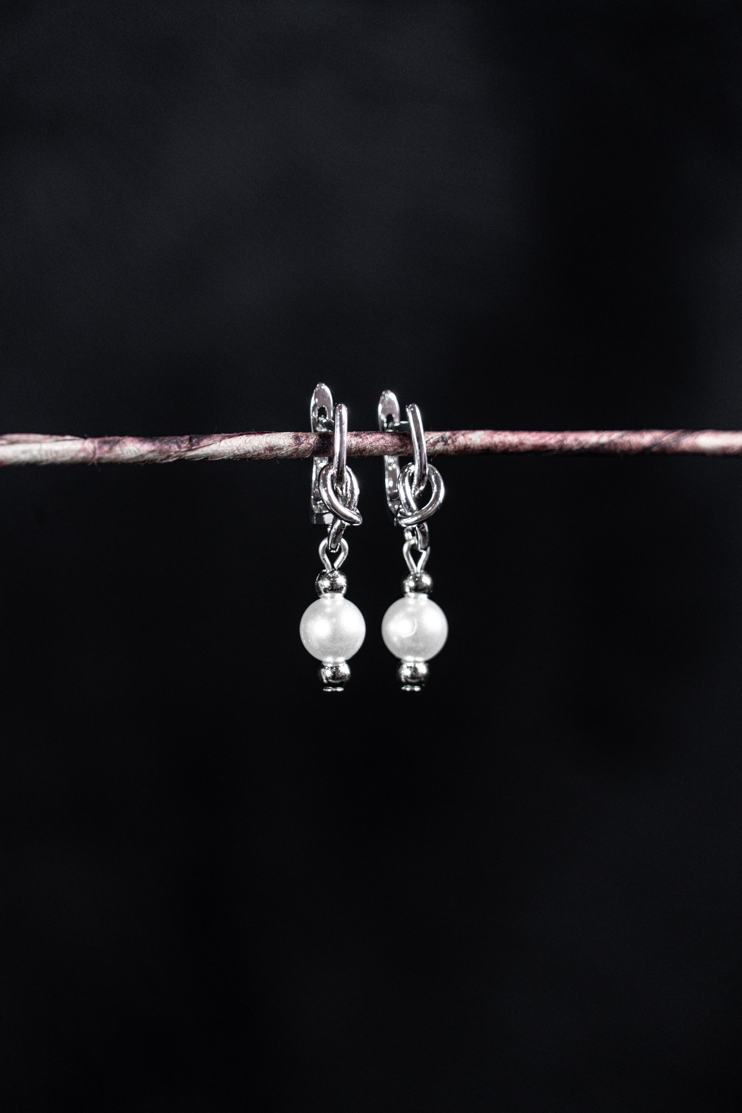 Фото бижутерии для маркетплейсов Ozon и Wildberries Предметная фотосъемка бижутерии для Wildberries и Ozon в Краснодаре. Шедевры для Вас! Фотограф и Видеограф в Краснодаре Пахиев Руслан