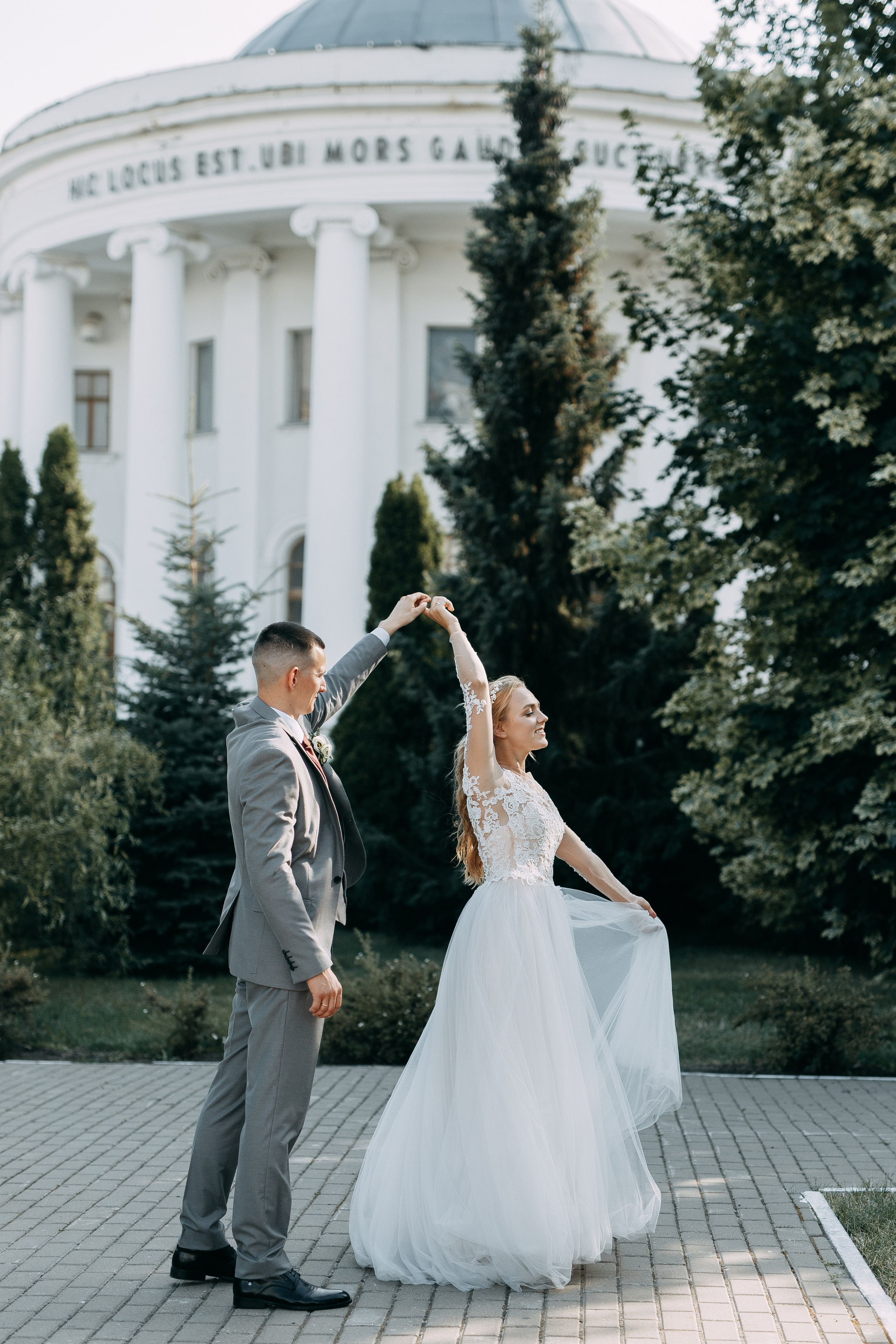 Арина и Ринат. Фото, видео и AI-контент, который продаёт MPStudiо | Сочи Москва Казань