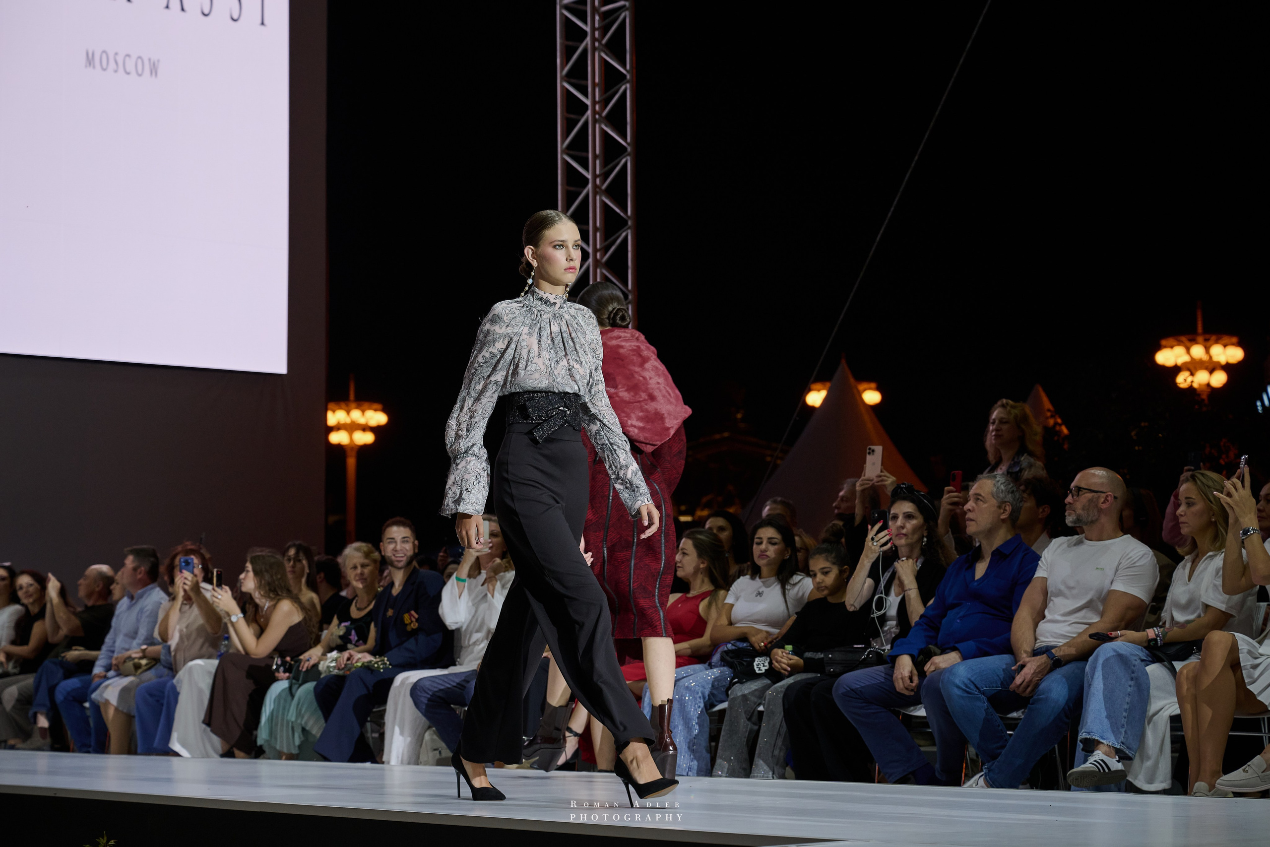 Московская неделя моды. Фотограф Роман Адлер